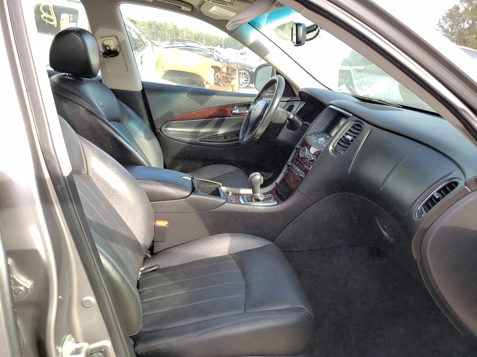 Photo 5 from auction – 2010 INFINITI EX35 BASE with VIN JN1AJ0HP5AM703514