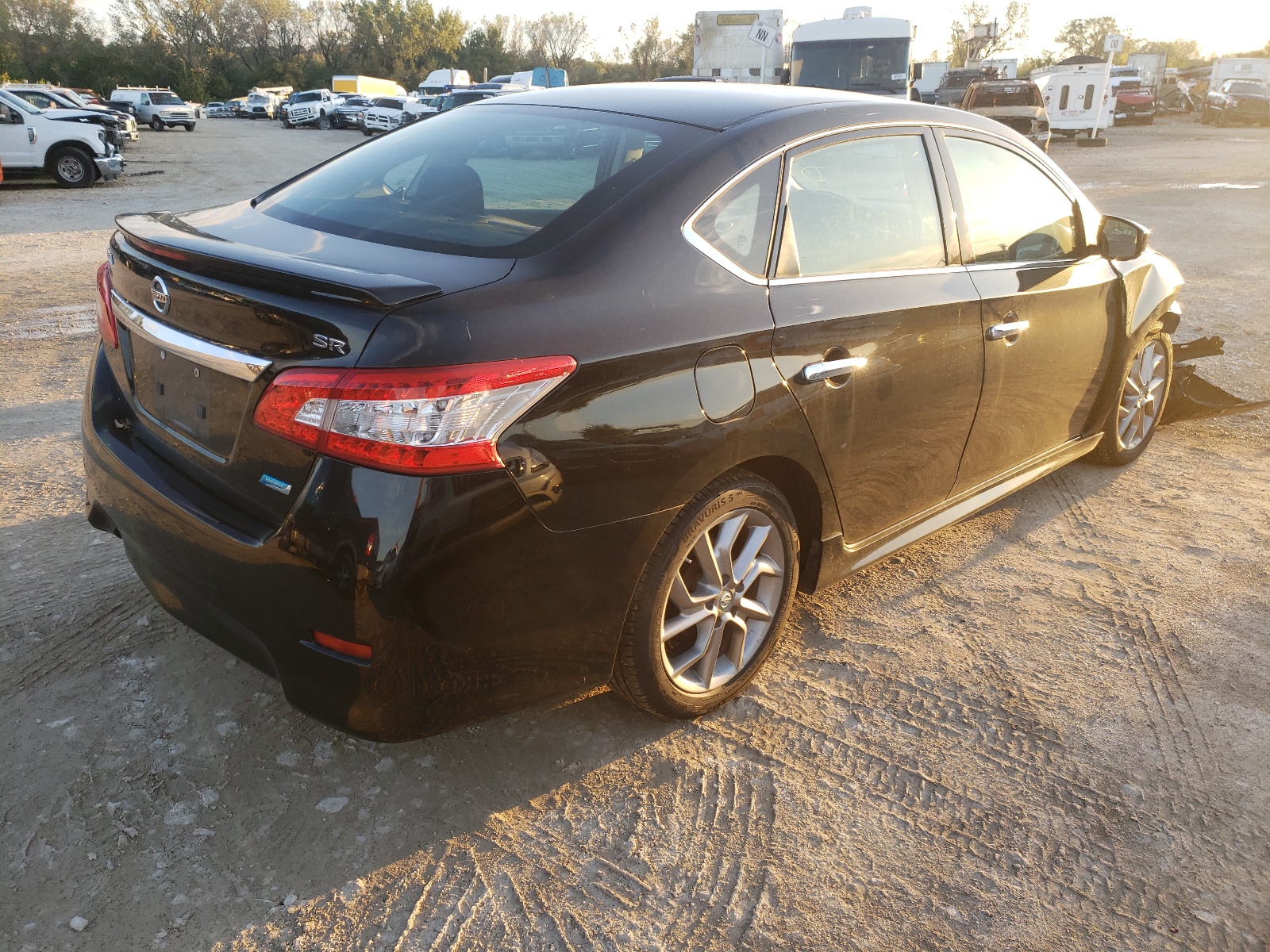 Photo 4 from auction – 2014 NISSAN SENTRA S with VIN 3N1AB7AP4EY309215
