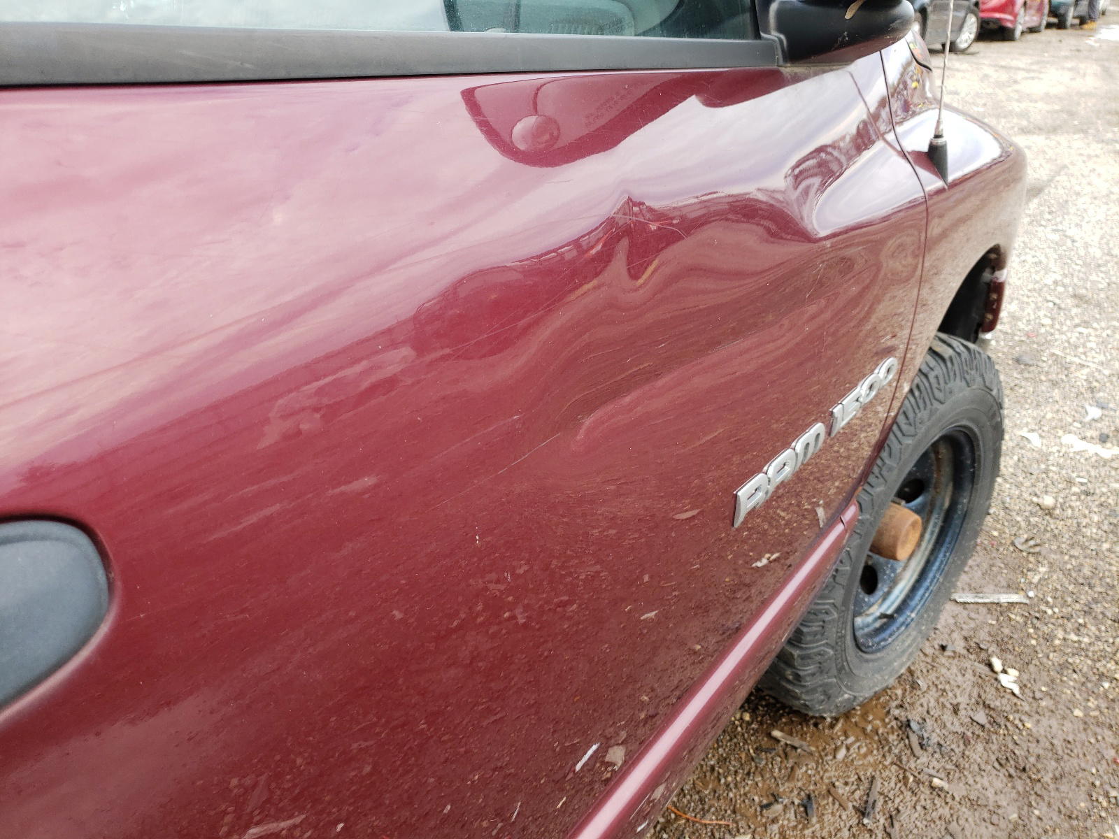Photo 9 from auction – 2002 DODGE RAM 1500 with VIN 1B7HU16Z82J118684