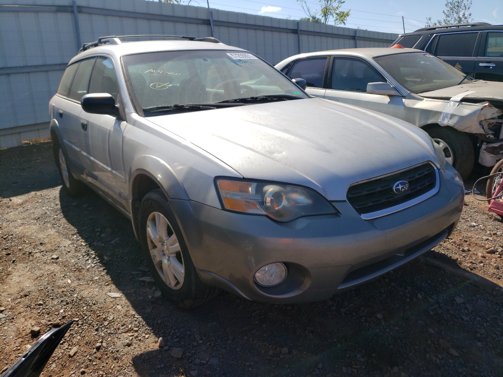 Photo 1 from auction – 2005 SUBARU LEGACY OUT with VIN 4S4BP61C657392234
