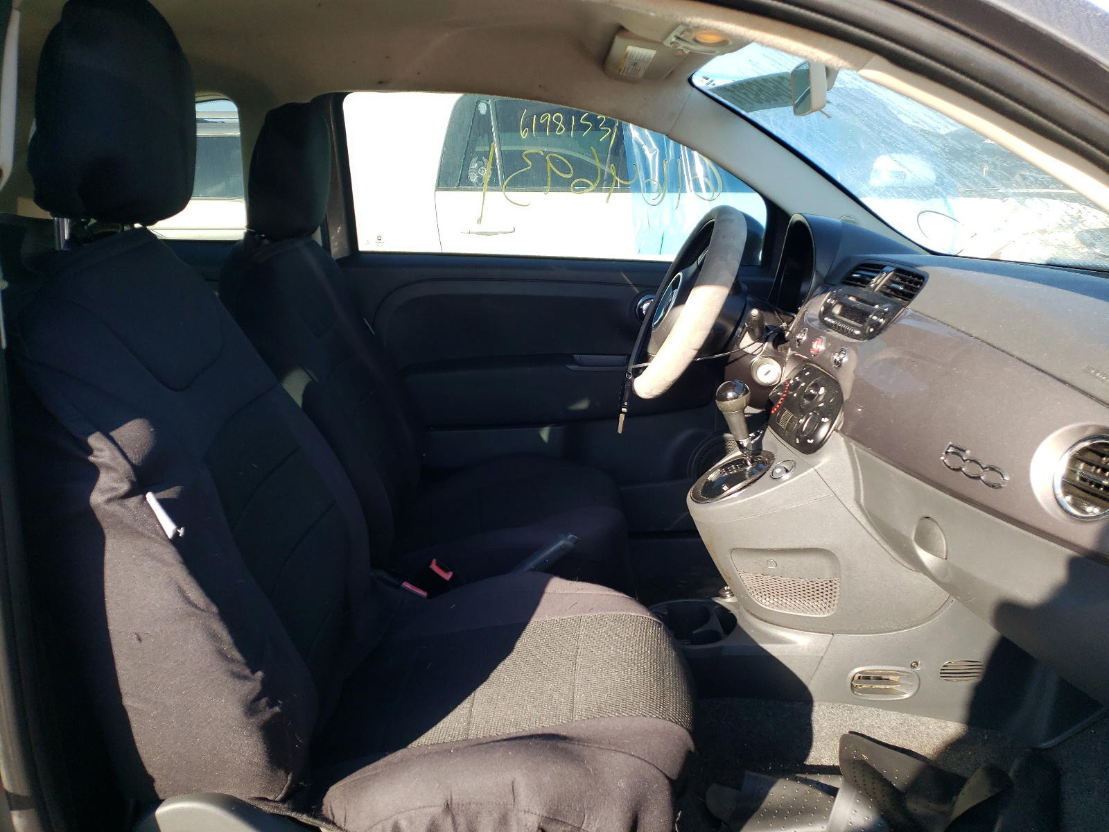 Photo 5 from auction – 2013 FIAT 500 POP with VIN 3C3CFFAR9DT698178