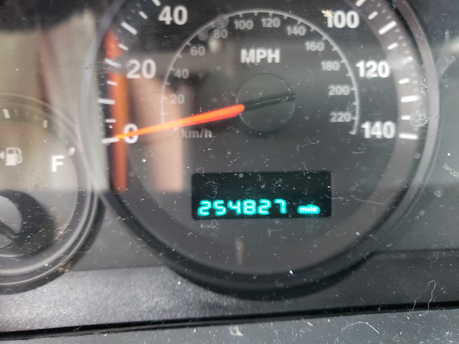 Photo 8 from auction – 2005 JEEP GRAND CHER with VIN 1J4GR48K85C516284
