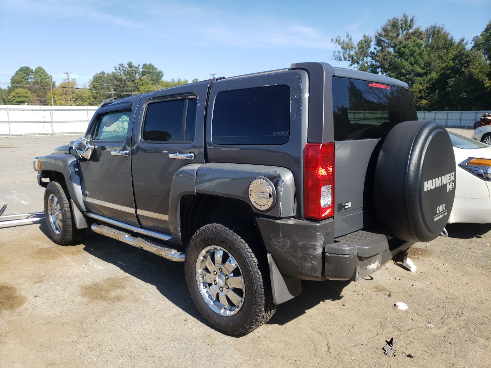Zdjęcie 3 z aukcji – 2008 HUMMER H3 z VIN 5GTEN13E388107425