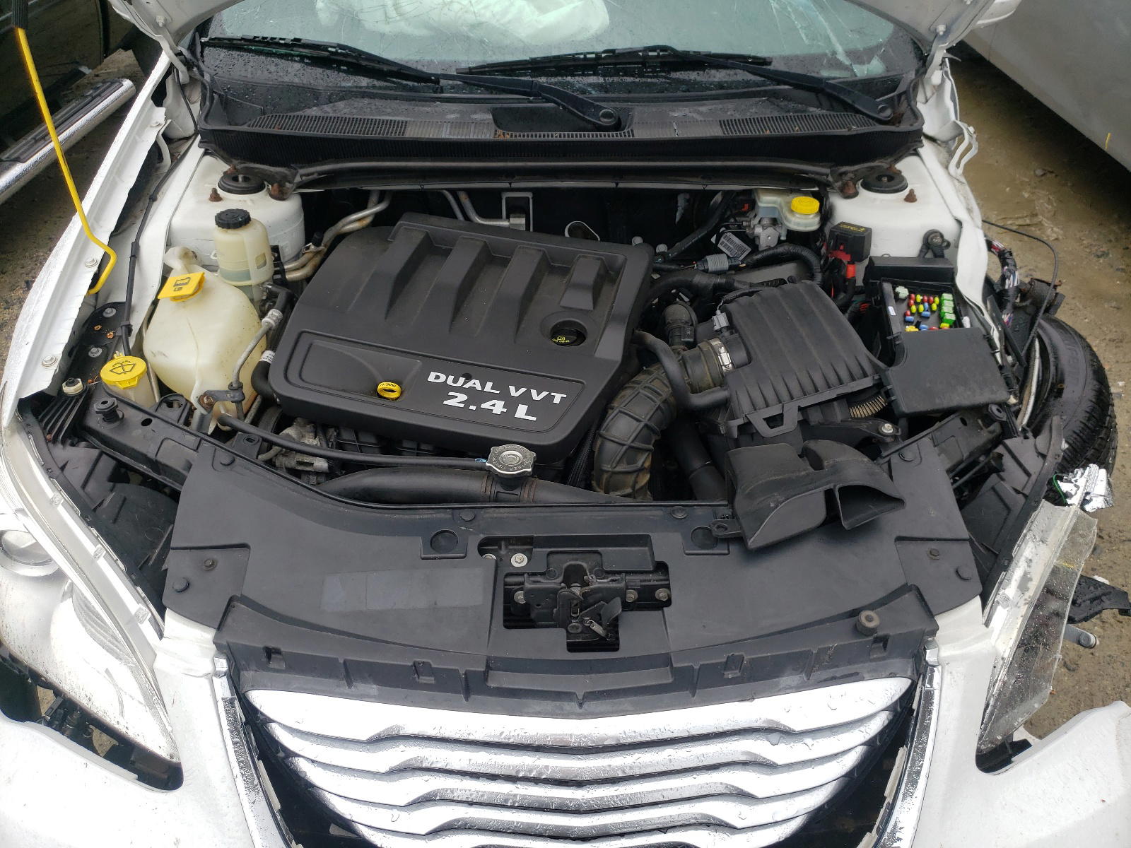 Photo 7 from auction – 2012 CHRYSLER 200 TOURIN with VIN 1C3CCBBB1CN298262