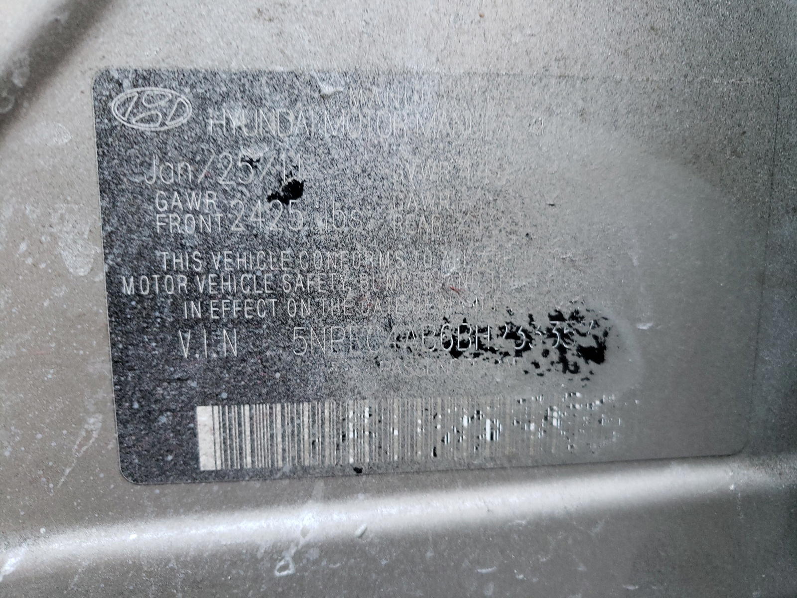 Photo 10 from auction – 2011 HYUNDAI SONATA with VIN 5NPEC4AB6BH233357