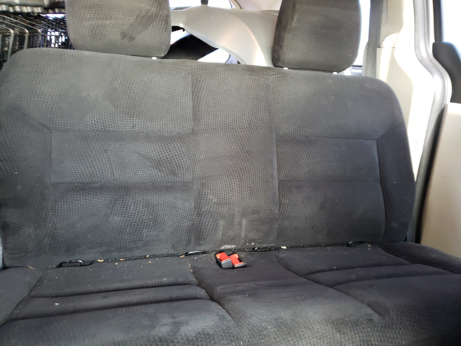 Photo 6 from auction – 2014 DODGE GRAND CARA with VIN 2C4RDGBGXER335097