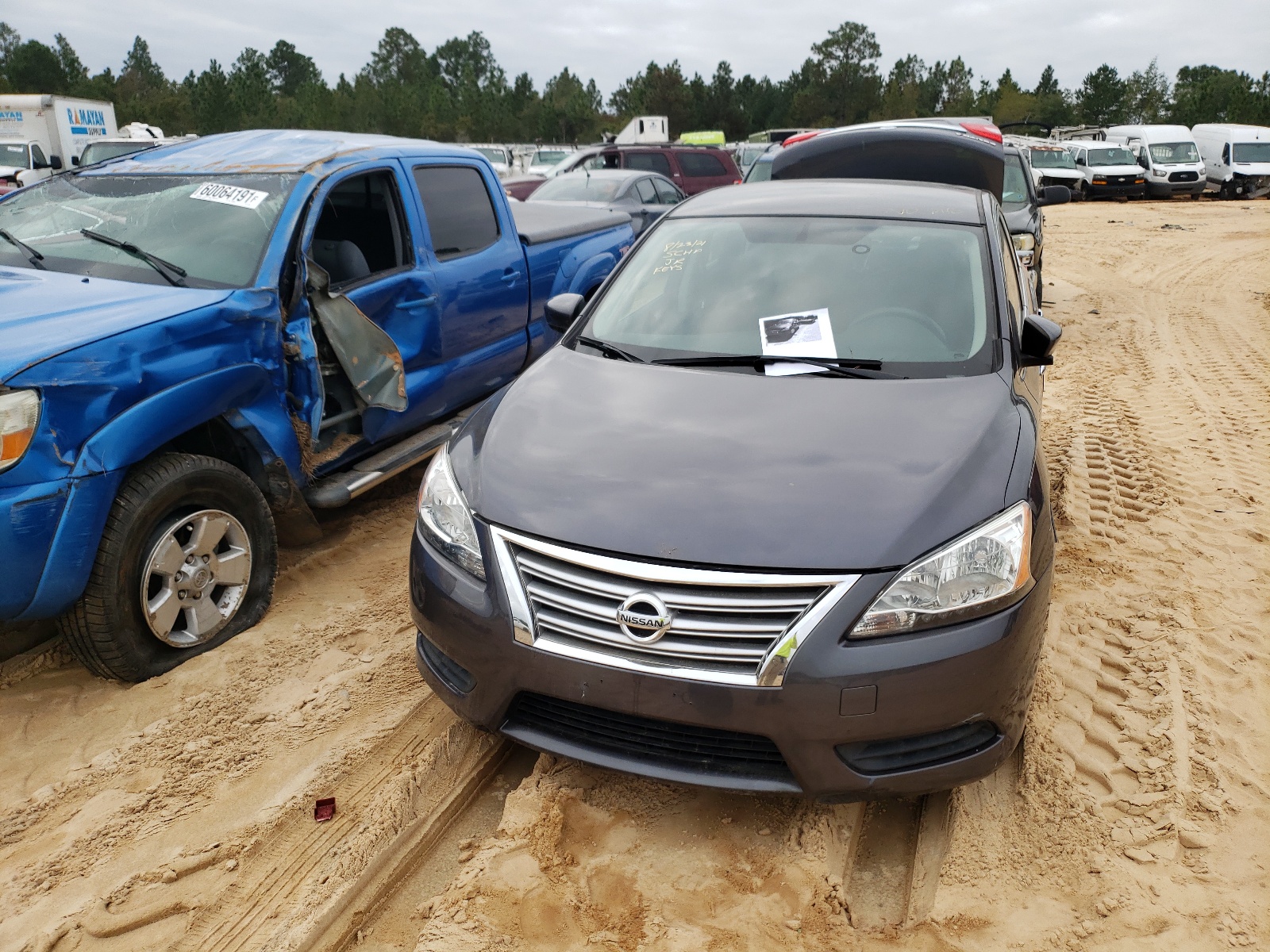 Photo 2 from auction – 2014 NISSAN SENTRA with VIN 3N1AB7AP7EY325831