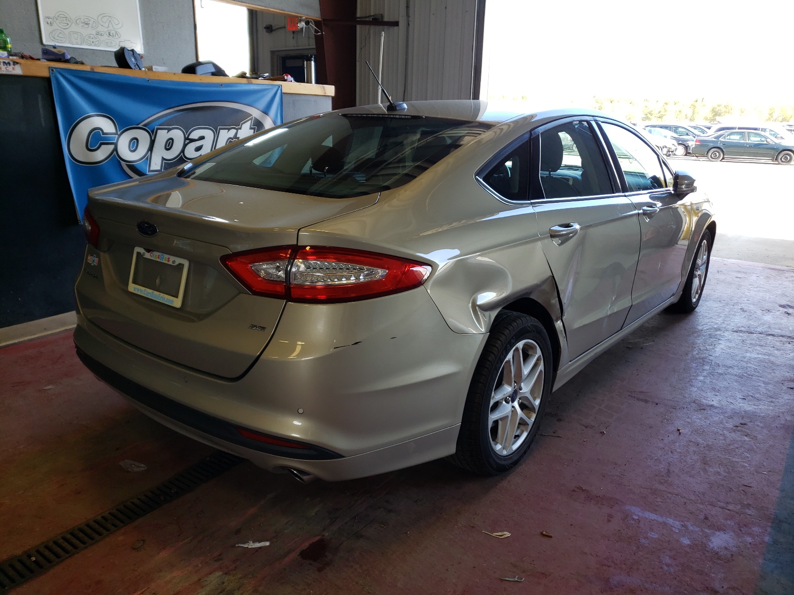 Photo 4 from auction – 2016 FORD FUSION SE with VIN 3FA6P0H77GR205838