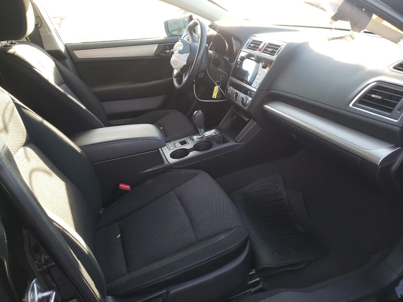 Photo 5 from auction – 2017 SUBARU OUTBACK 2. with VIN 4S4BSADC0H3248753