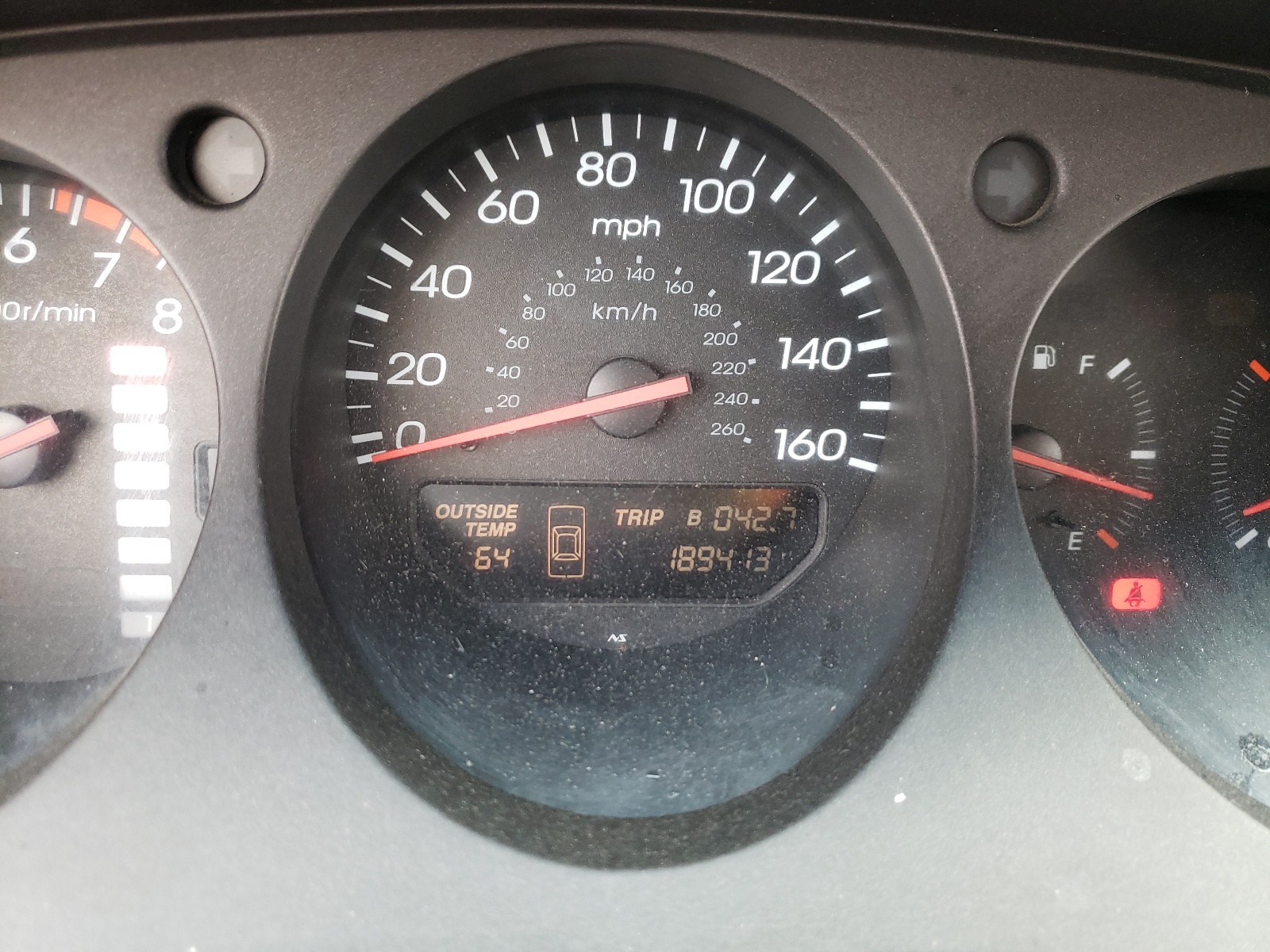 Photo 8 from auction – 2000 ACURA 3.2TL with VIN 19UUA5661YA006453