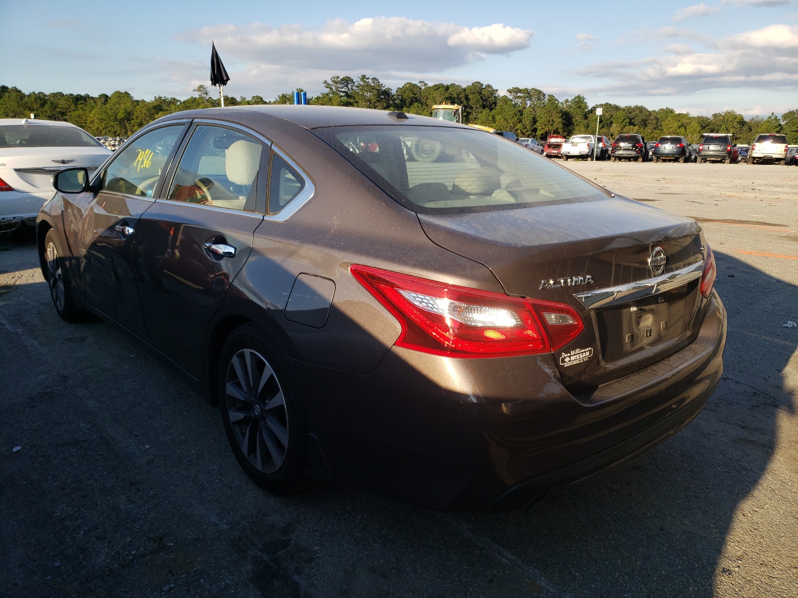Photo 3 from auction – 2016 NISSAN ALTIMA 2.5 with VIN 1N4AL3AP8GC260010