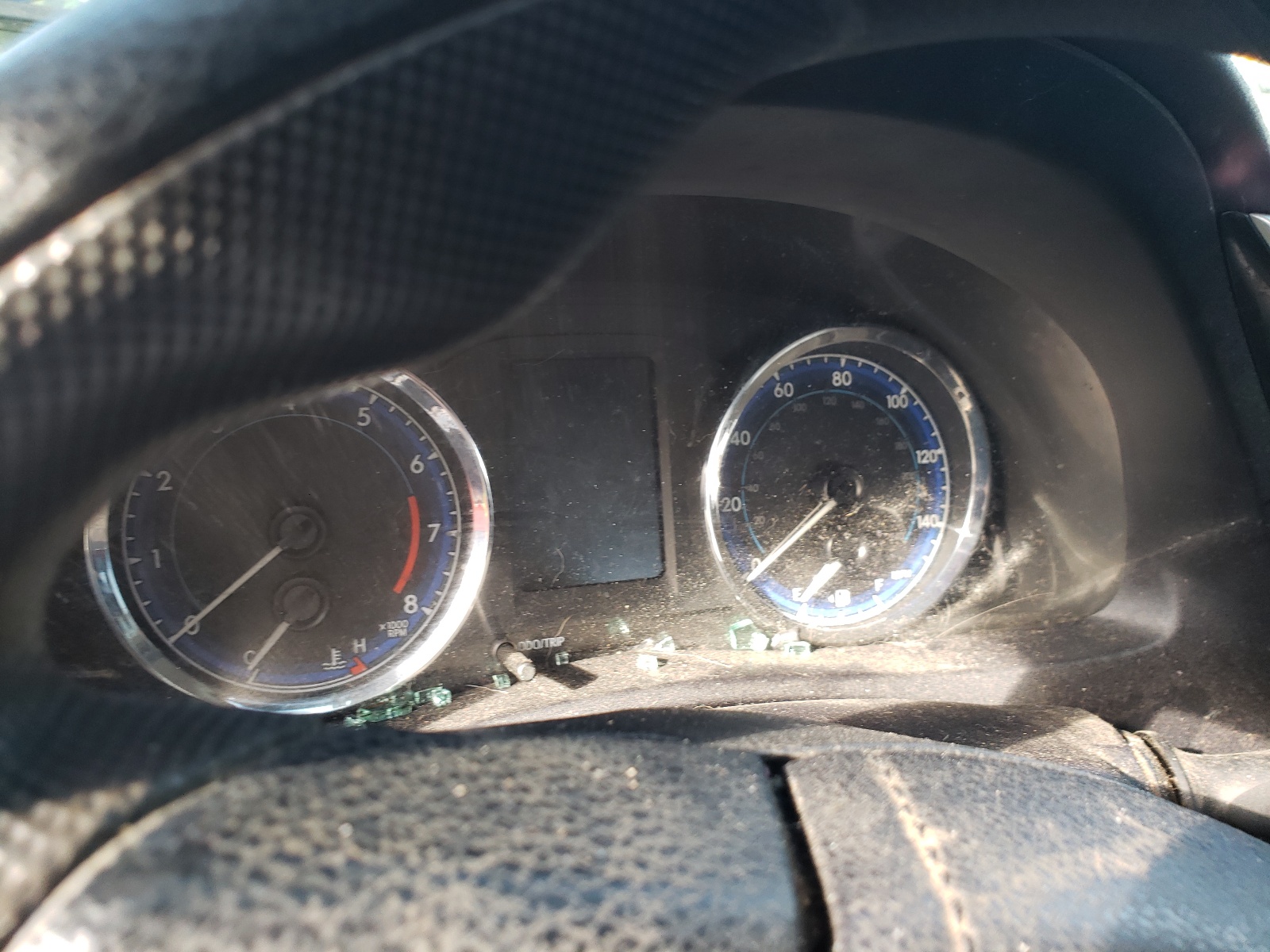Photo 8 from auction – 2018 TOYOTA COROLLA L with VIN 2T1BURHE9JC023303