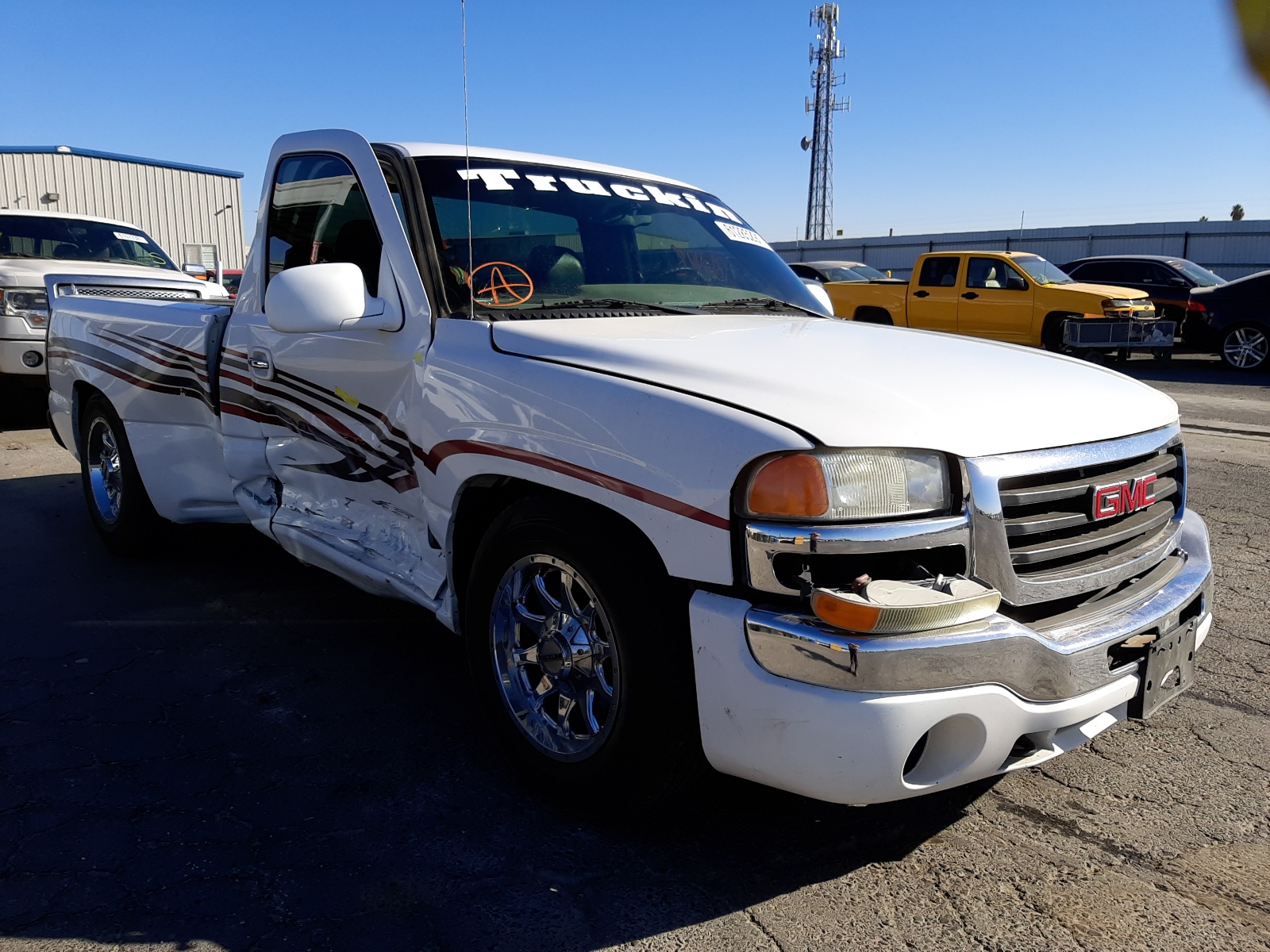 GMC NEW SIERRA 2005 with VIN 1GTEC14X65Z264112 - Photo from auction