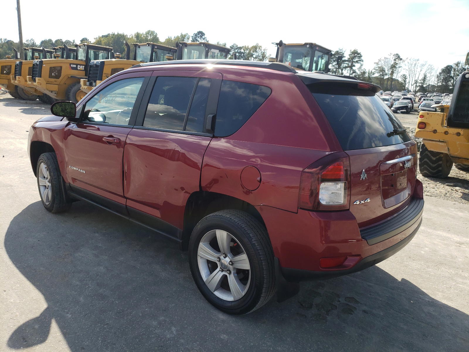 Photo 3 from auction – 2016 JEEP COMPASS LA with VIN 1C4NJDEBXGD597004