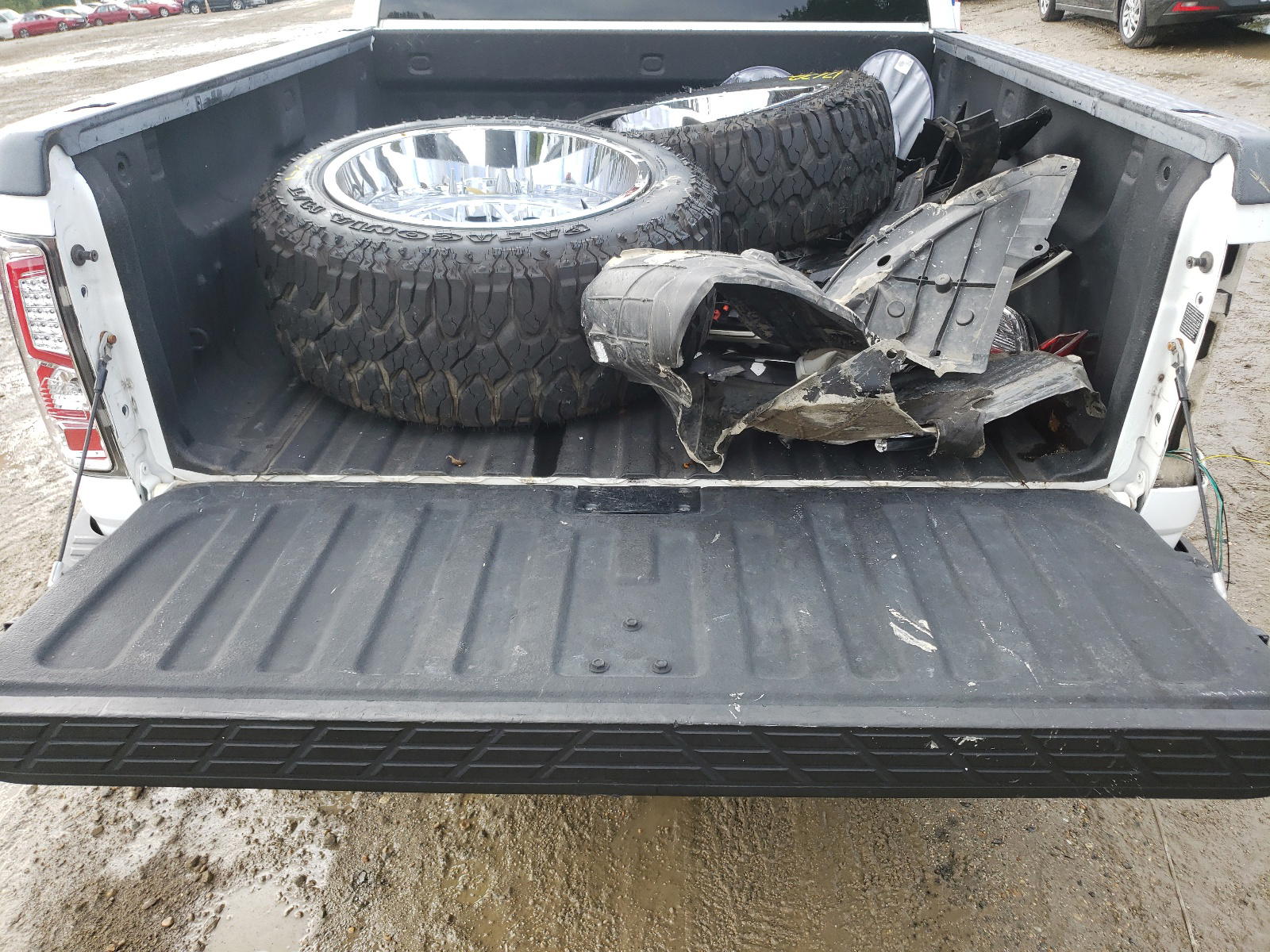 Photo 9 from auction – 2012 CHEVROLET SILVERADO with VIN 1GCPKSE75CF127905