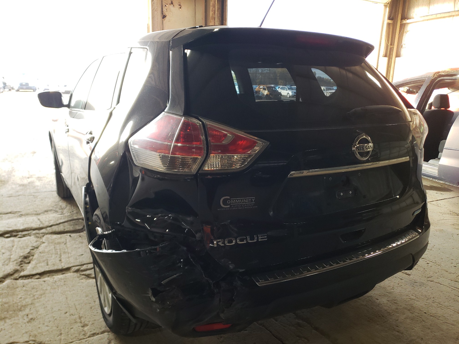 Photo 3 from auction – 2014 NISSAN ROGUE with VIN 5N1AT2MT0EC870456
