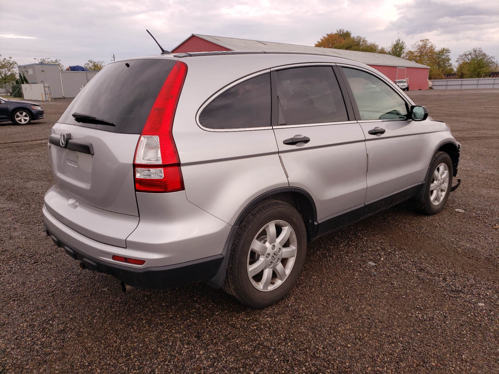 Photo 4 from auction – 2010 HONDA CR-V LX with VIN 5J6RE3H33AL802495