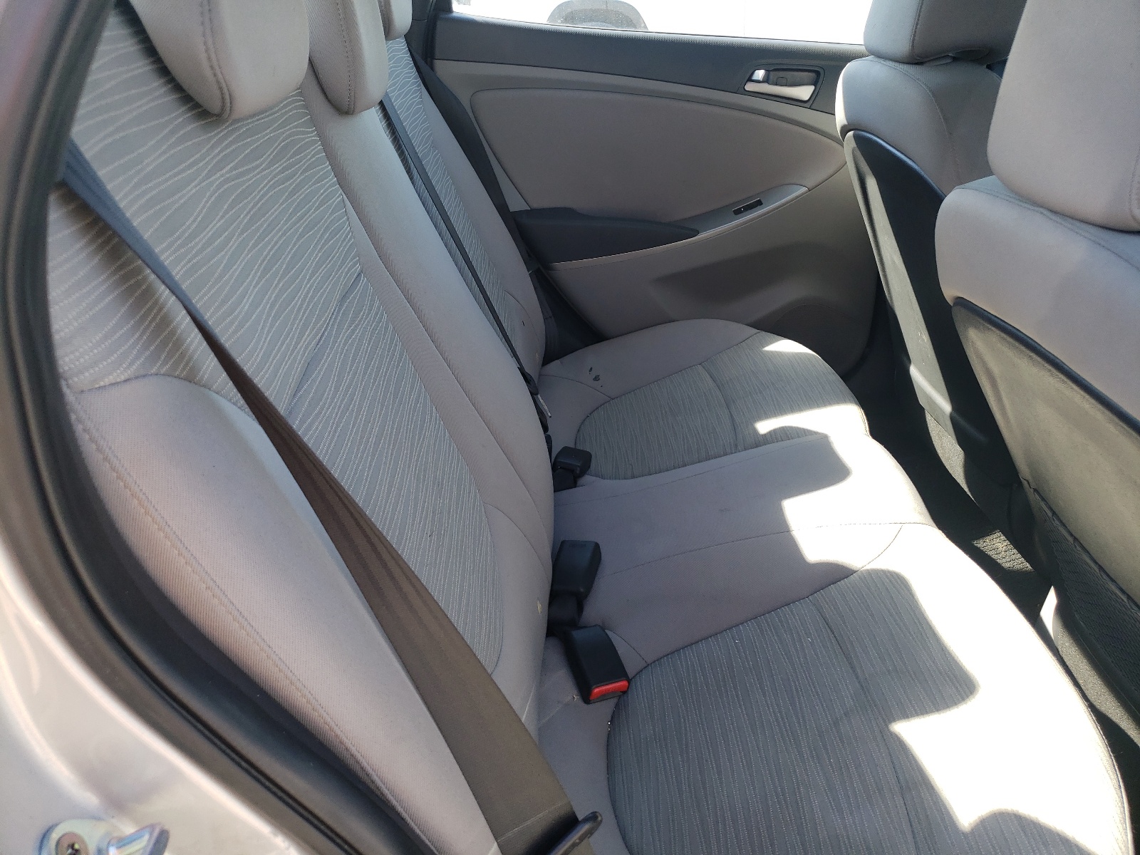 Photo 6 from auction – 2016 HYUNDAI ACCENT SE with VIN KMHCT4AE0GU117453