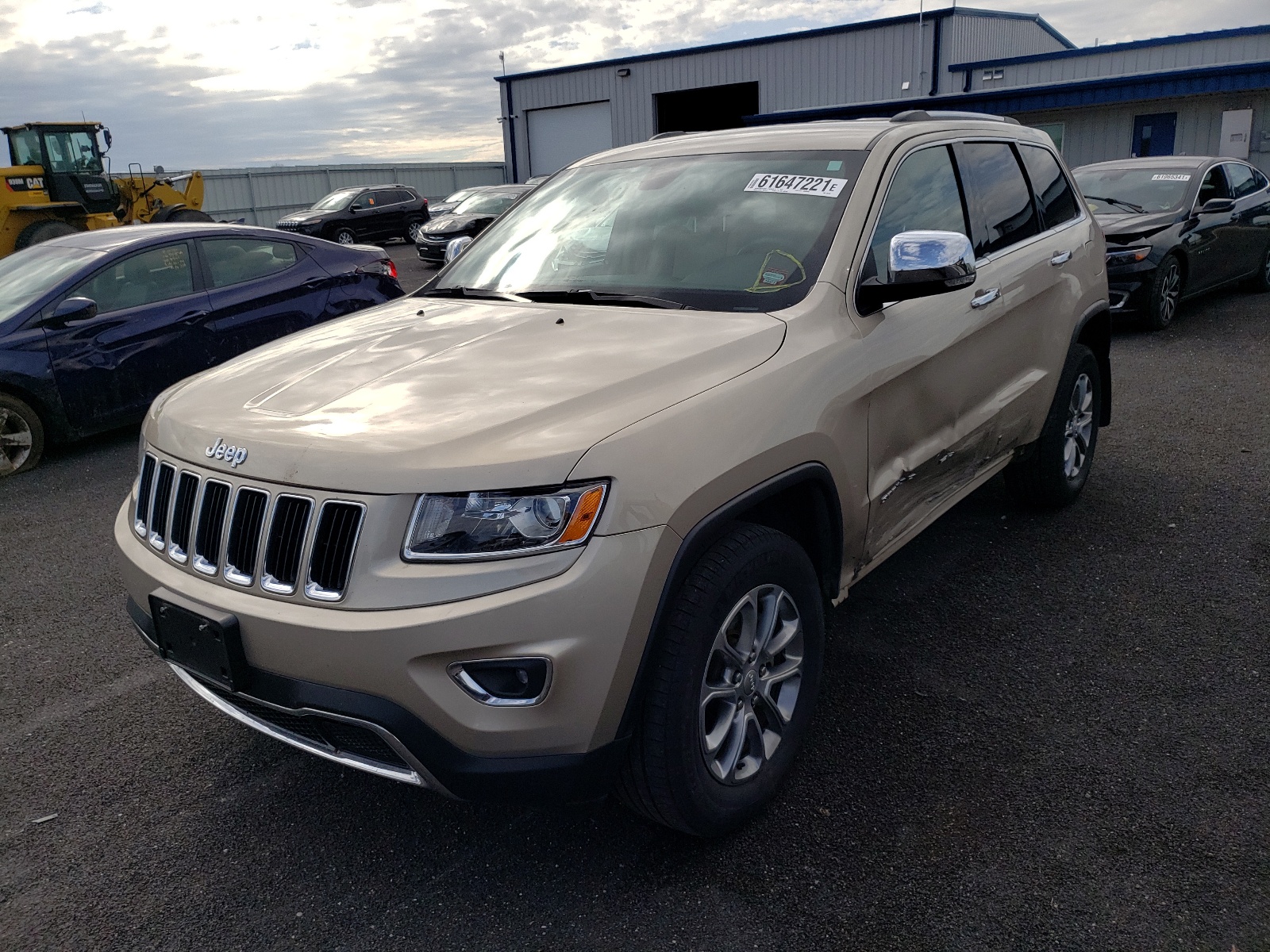 Photo 2 from auction – 2014 JEEP GRAND CHER with VIN 1C4RJFBG4EC308294
