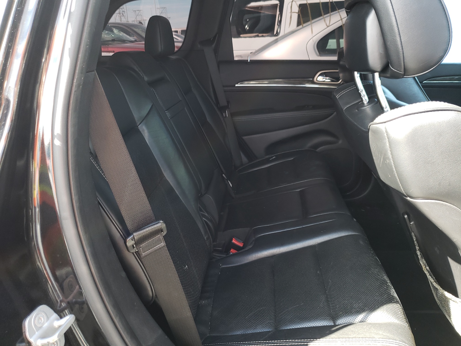 Photo 6 from auction – 2014 JEEP GRAND CHER with VIN 1C4RJFCT9EC105879
