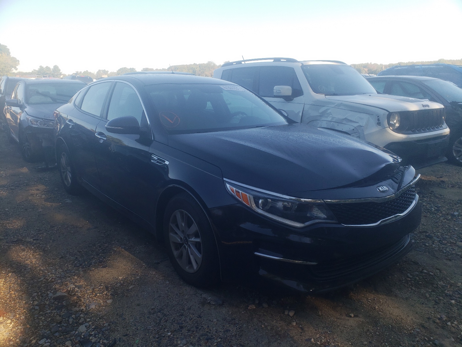 KIA OPTIMA LX 2016 with VIN 5XXGT4L36GG098947 - Photo from auction