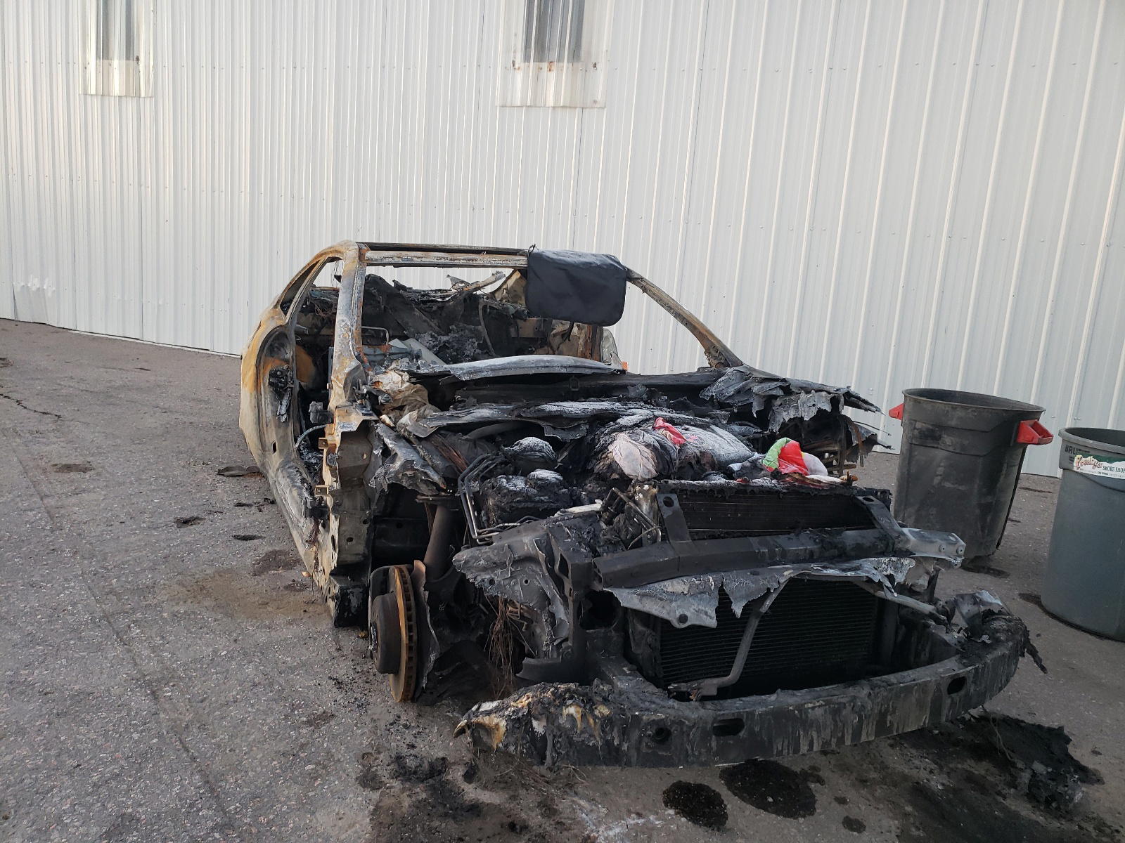 BMW 650 I 2008 with VIN WBAEA53558CV91098 - Photo from auction