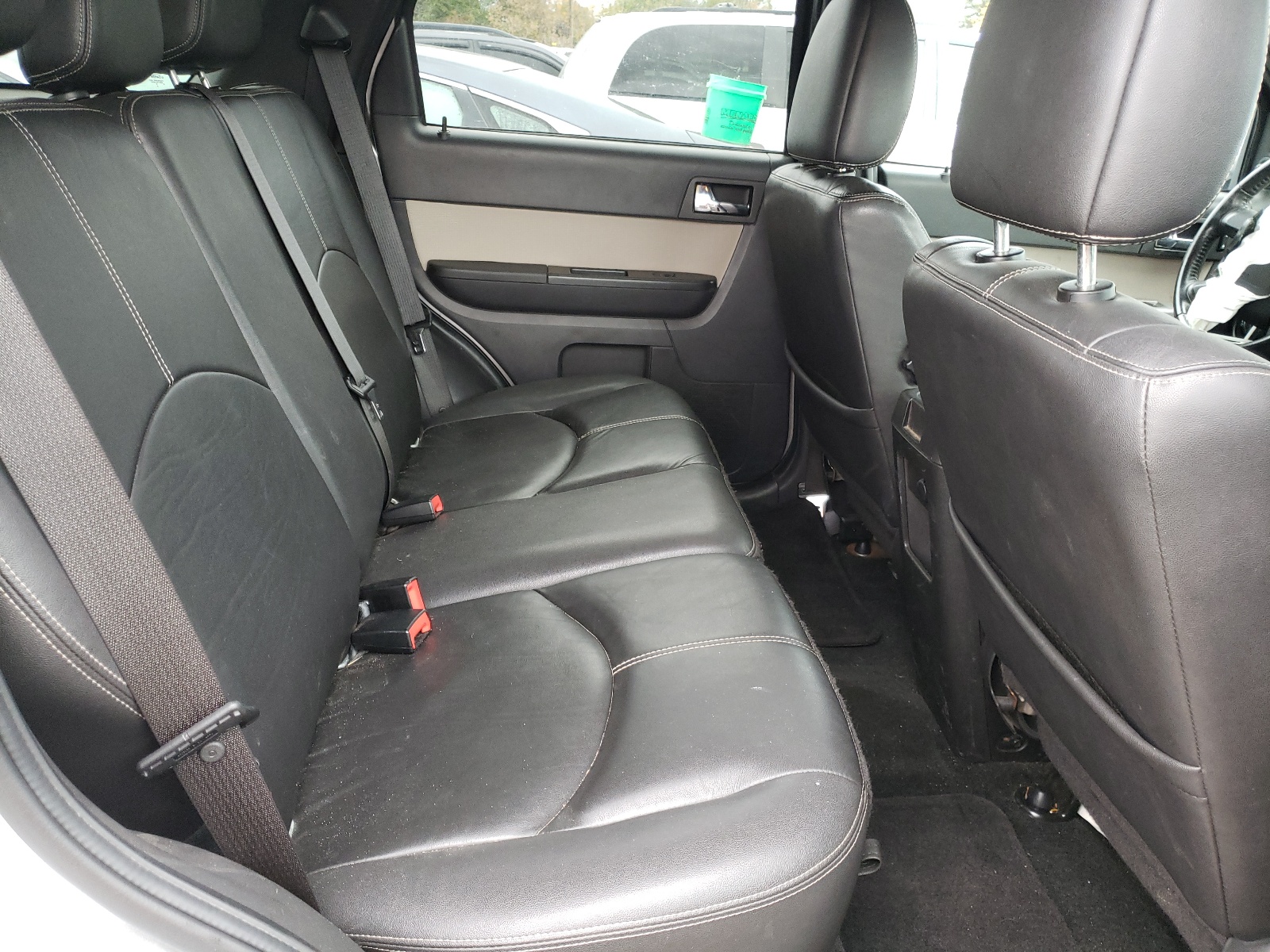 Photo 6 from auction – 2010 MERCURY MARINER with VIN 4M2CN9HG9AKJ22506