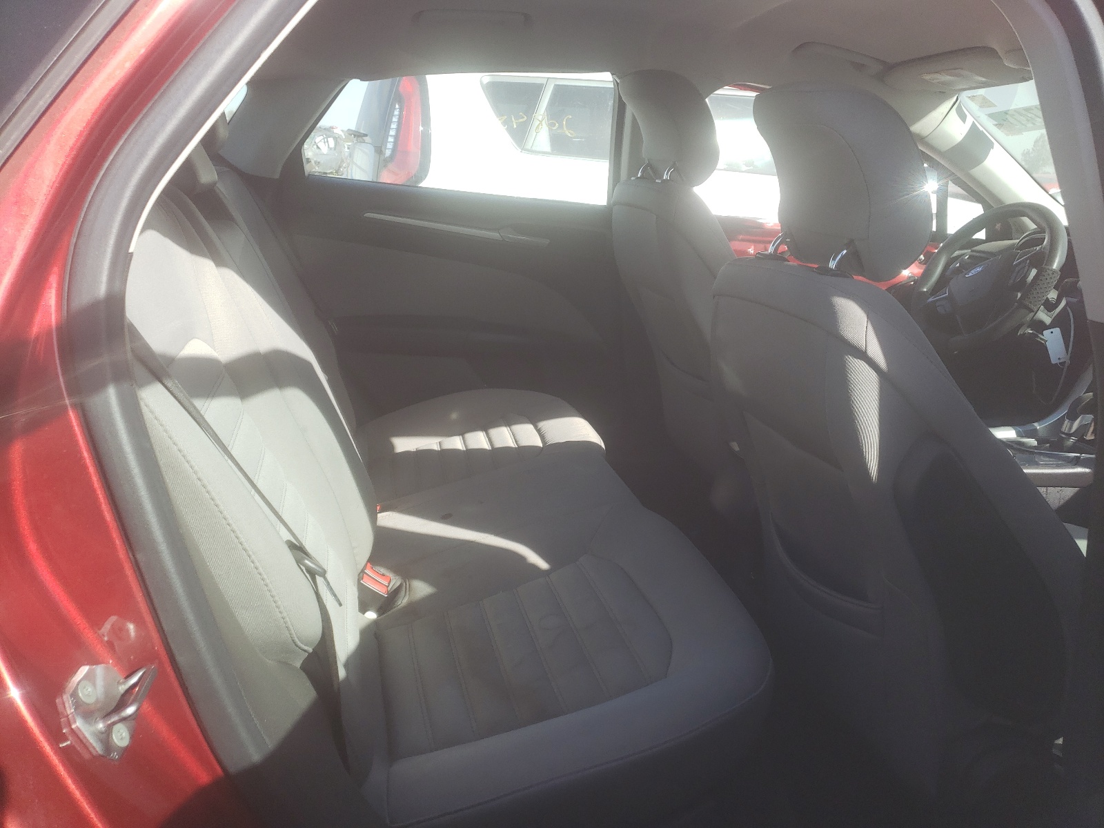 Photo 6 from auction – 2013 FORD FUSION S with VIN 3FA6P0G72DR279441