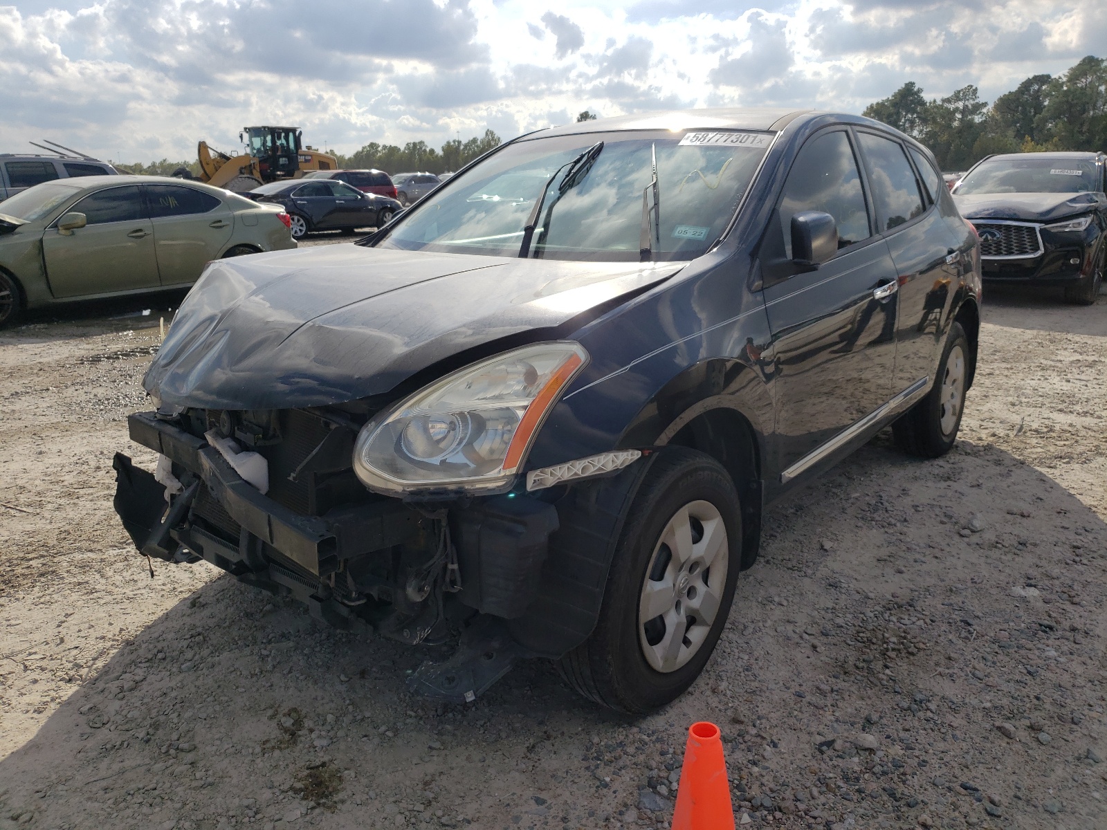 Photo 2 from auction – 2011 NISSAN ROGUE S with VIN JN8AS5MT9BW569403