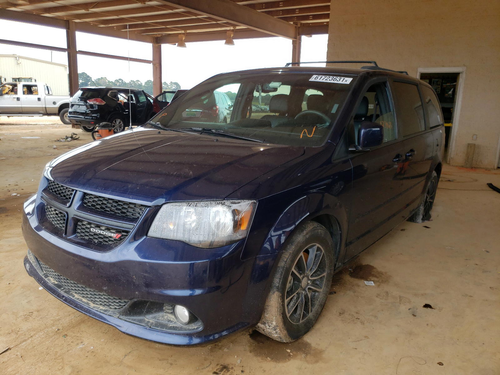 Photo 2 from auction – 2017 DODGE GRAND CARA with VIN 2C4RDGEG3HR672405