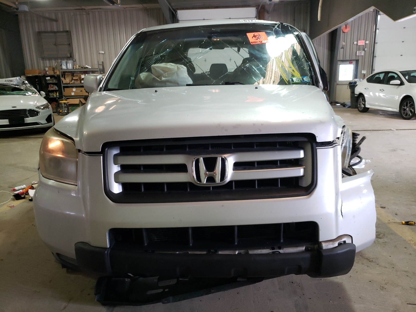 Zdjęcie 10 z aukcji – 2008 HONDA PILOT VP z VIN 5FNYF18248B043654