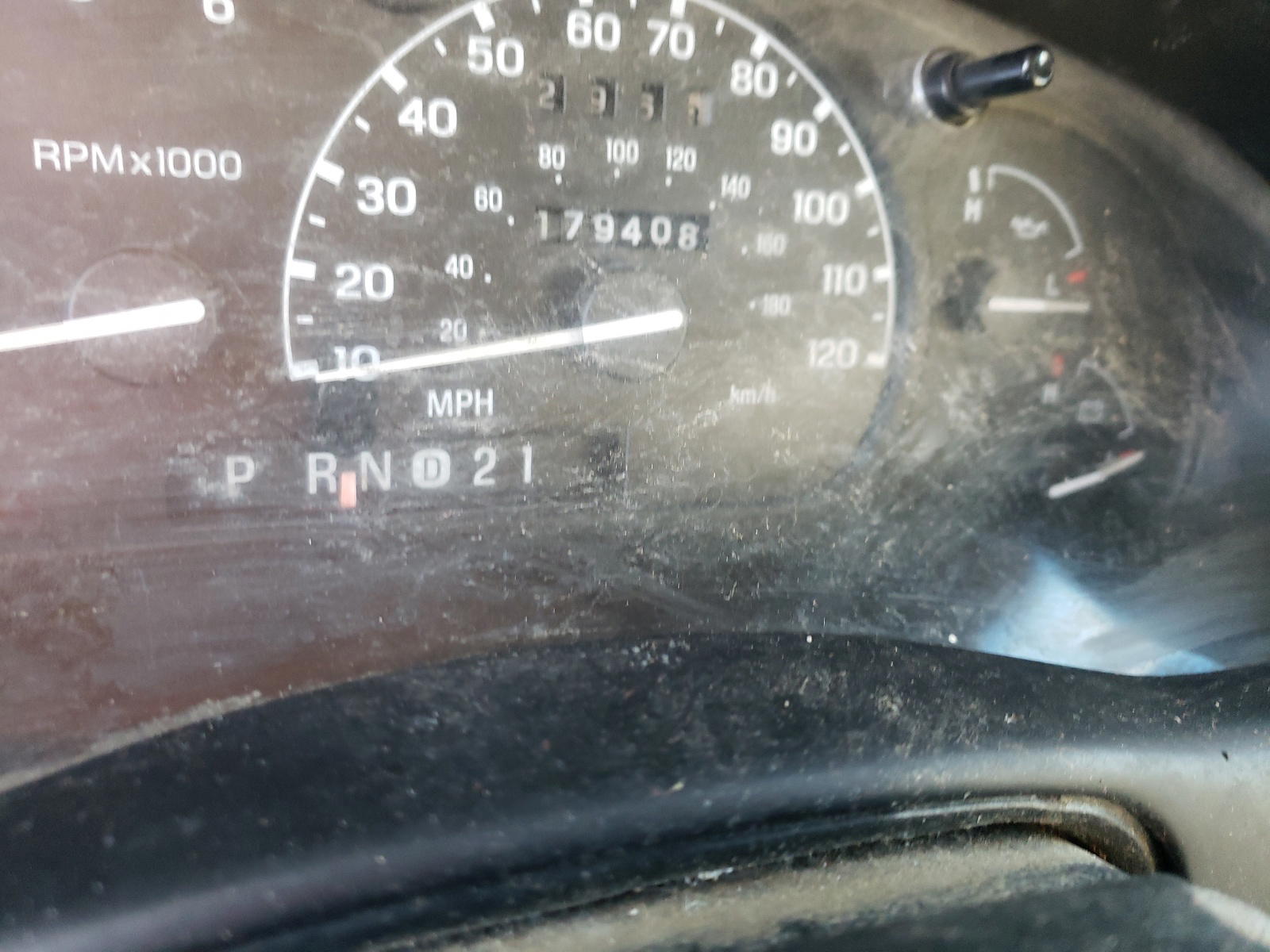 Photo 8 from auction – 2001 FORD EXPLORER X with VIN 1FMZU73E01ZA47811