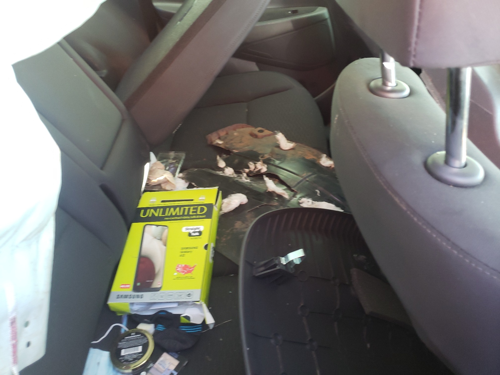 Photo 6 from auction – 2019 HYUNDAI TUCSON SE with VIN KM8J2CA47KU047468