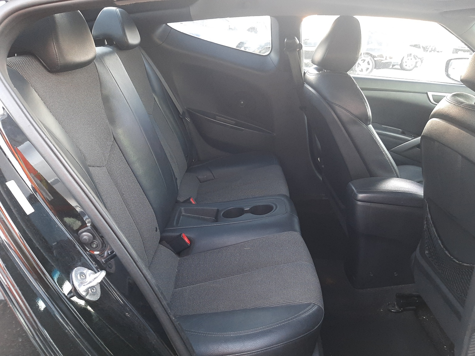 Photo 6 from auction – 2013 HYUNDAI VELOSTER with VIN KMHTC6AD9DU141068