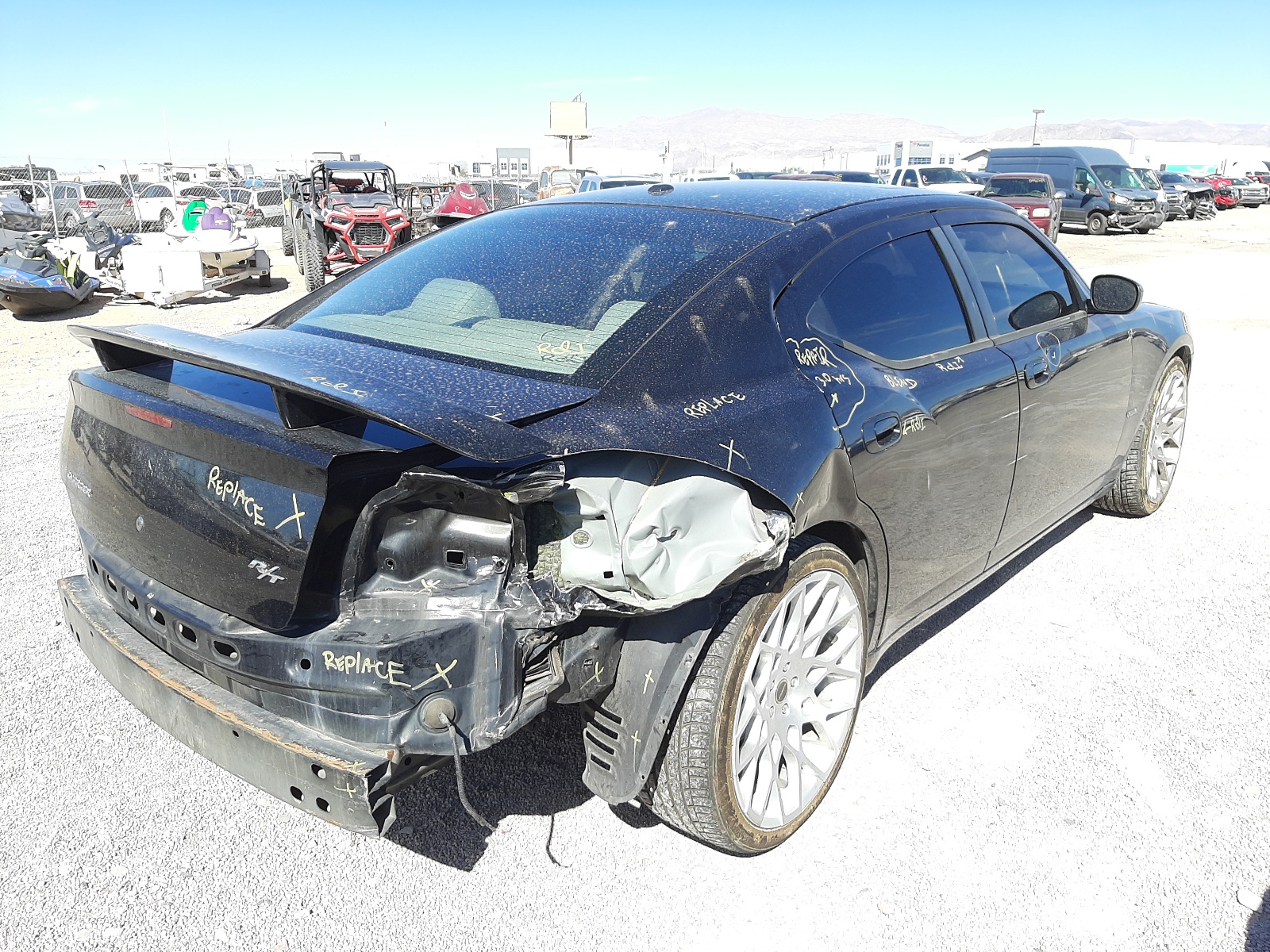 Photo 4 from auction – 2006 DODGE CHARGER R/ with VIN 2B3KA53H36H260497