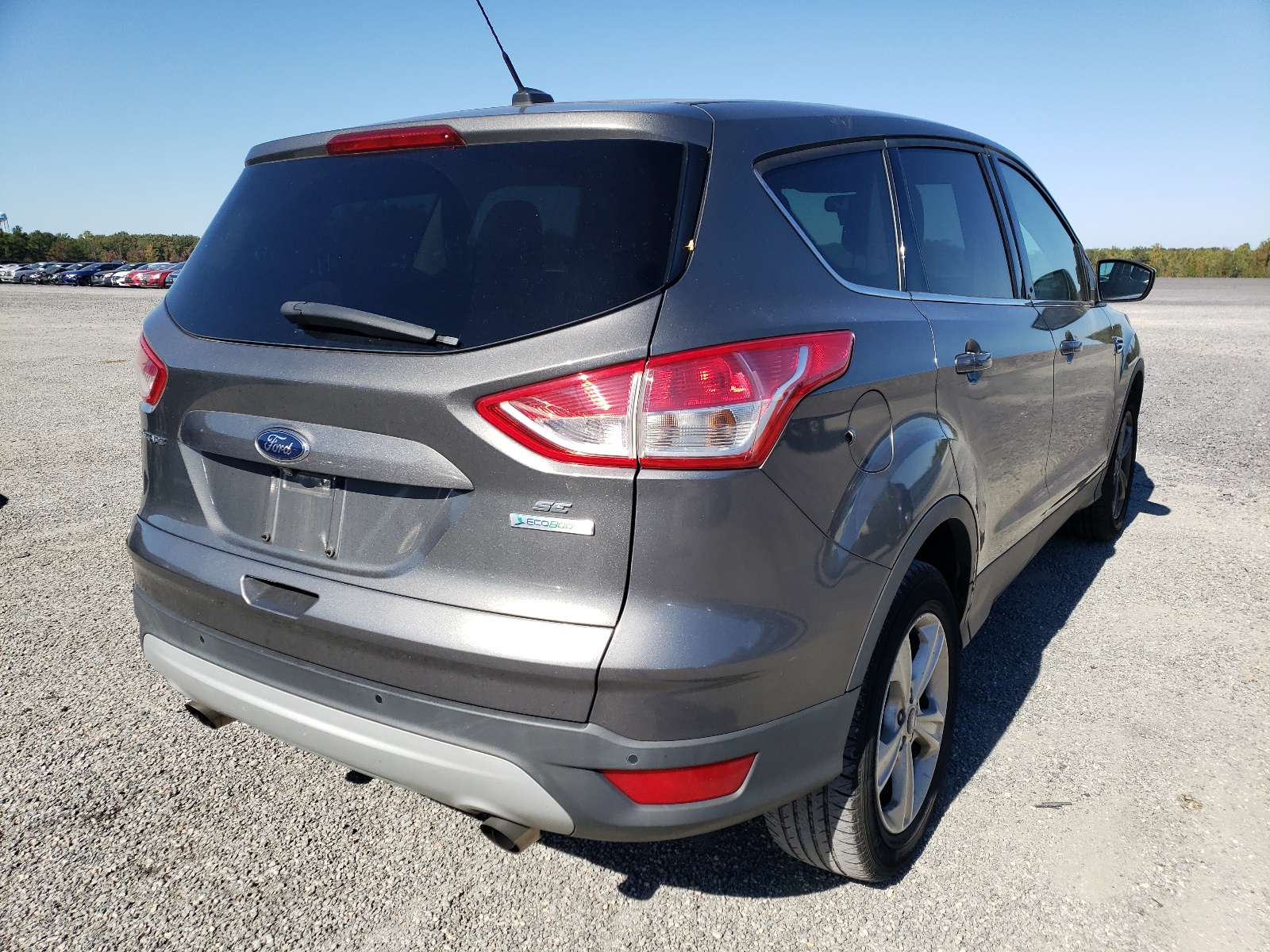 Photo 4 from auction – 2014 FORD ESCAPE SE with VIN 1FMCU0GX3EUB81434