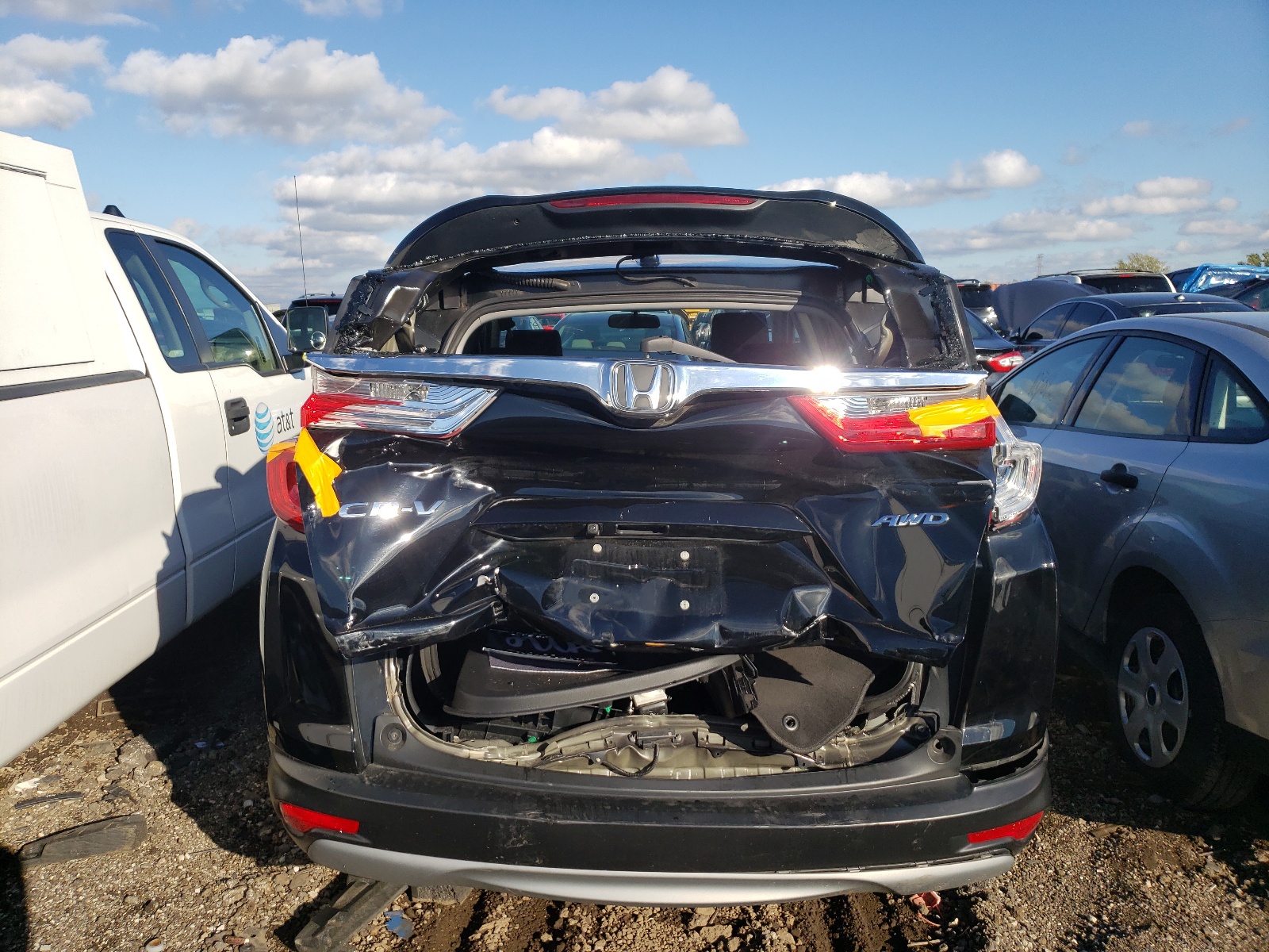 Photo 9 from auction – 2018 HONDA CR-V EX with VIN 7FARW2H54JE030479