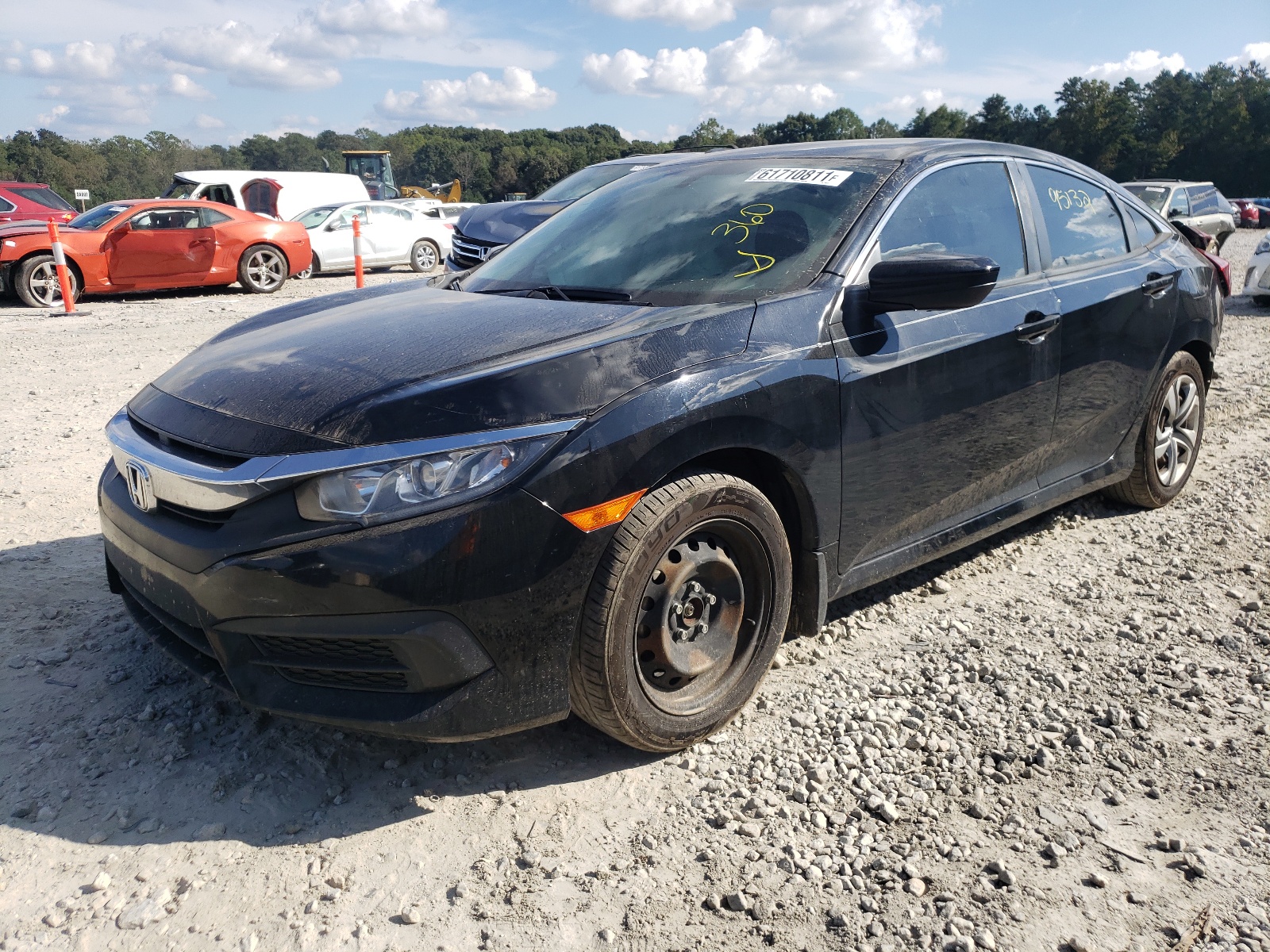 Photo 2 from auction – 2017 HONDA CIVIC LX with VIN 19XFC2F5XHE009498