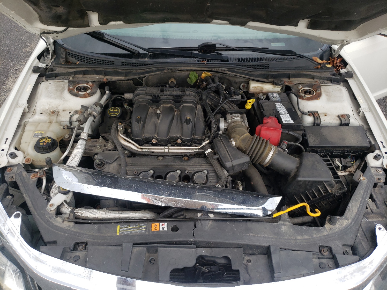 Photo 7 from auction – 2011 FORD FUSION SEL with VIN 3FAHP0JG1BR143347