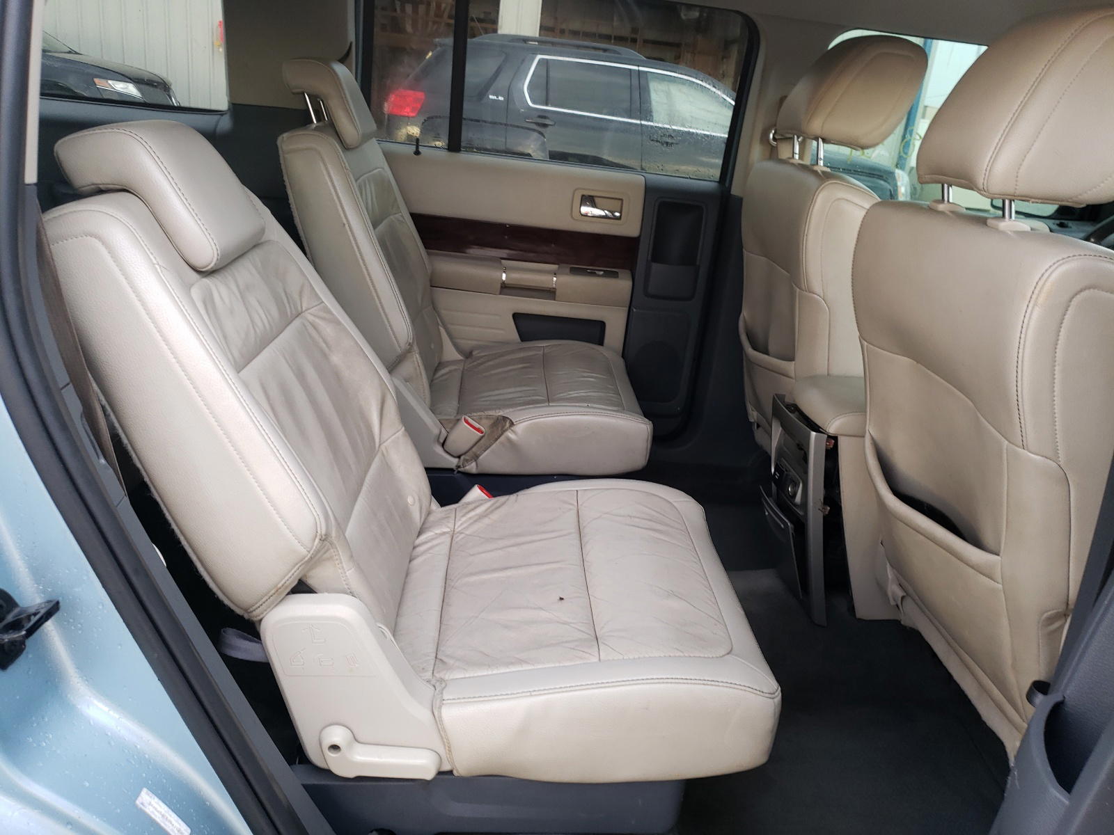 Photo 6 from auction – 2009 FORD FLEX SEL with VIN 2FMDK52C89BA19239