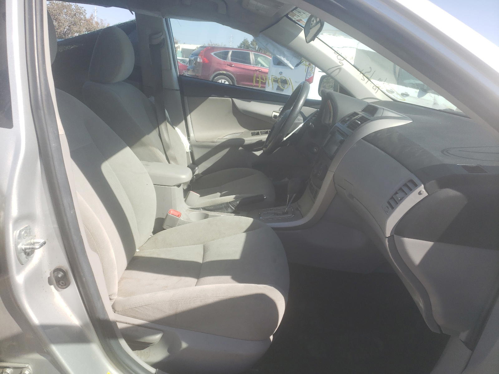 Photo 5 from auction – 2013 TOYOTA COROLLA BA with VIN 5YFBU4EE6DP173171