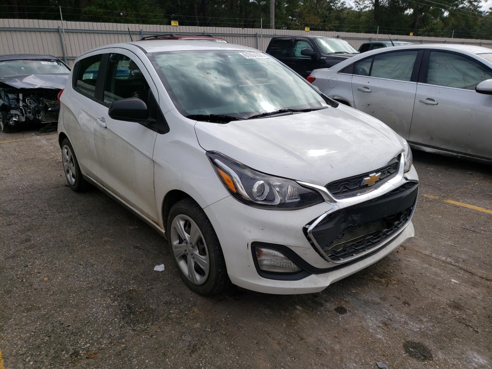 CHEVROLET SPARK LS 2020 with VIN KL8CB6SA9LC453464 - Photo from auction