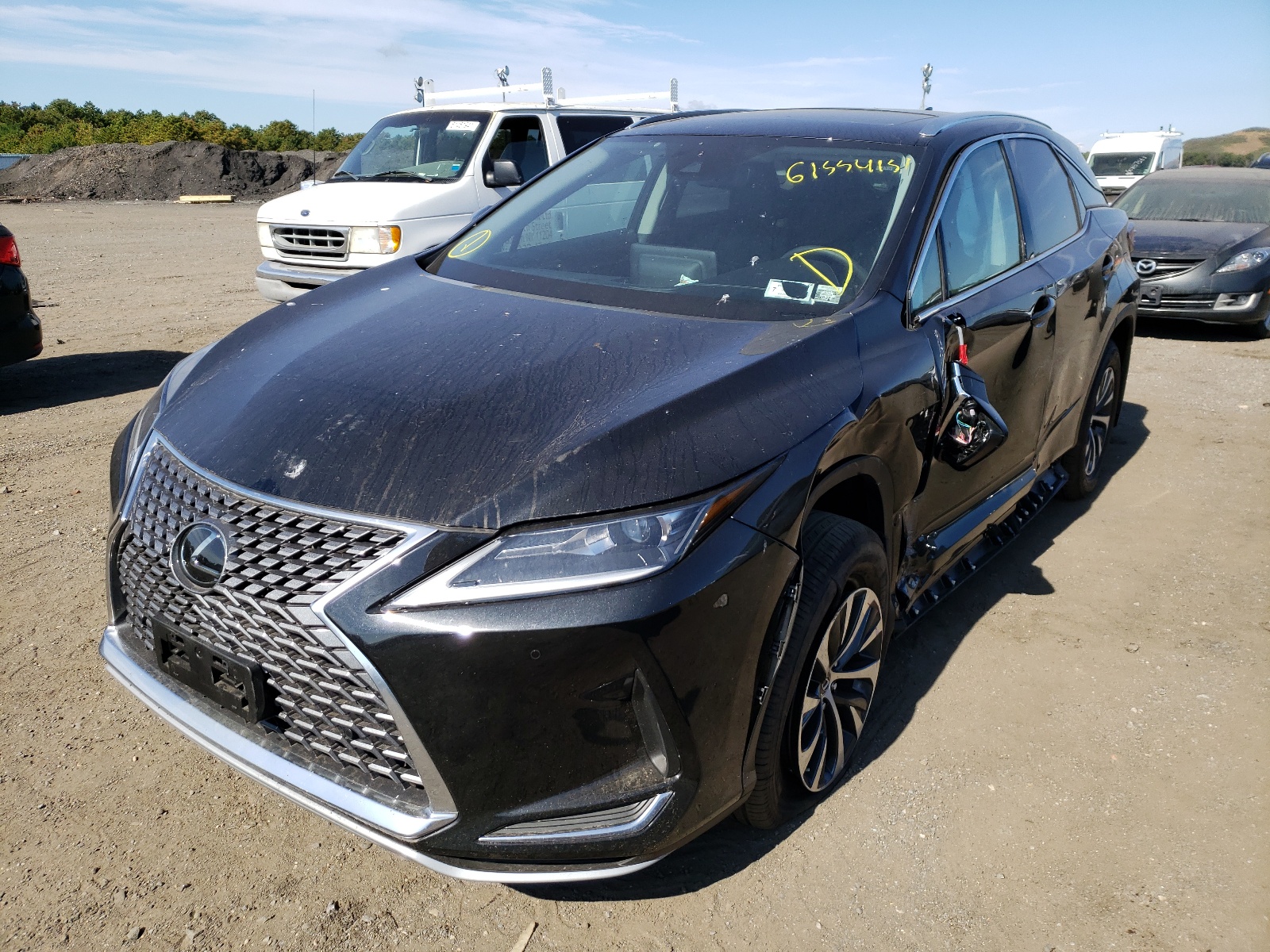 Фото 2 с аукциона – 2021 LEXUS RX 350 с VIN 2T2HZMDA3MC301291