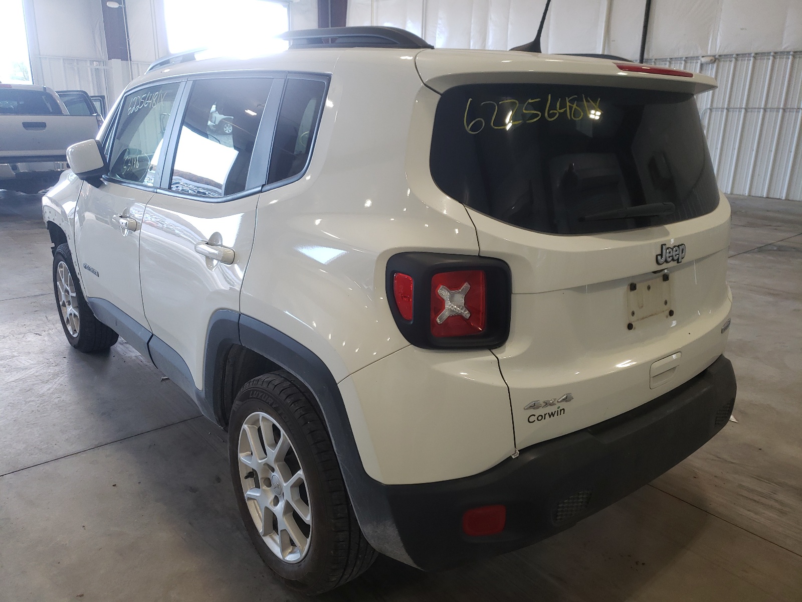 Photo 3 from auction – 2019 JEEP RENEGADE L with VIN ZACNJBBB1KPJ97865