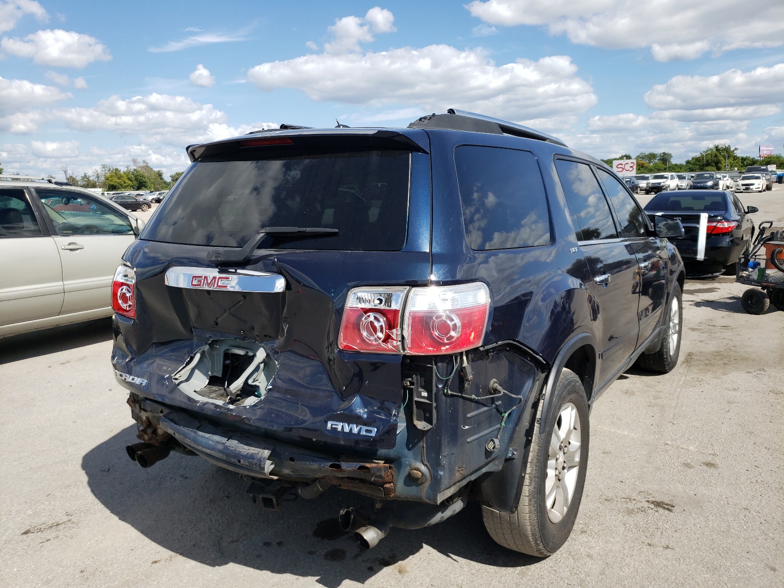 Photo 4 from auction – 2009 GMC ACADIA SLT with VIN 1GKEV23D49J137469