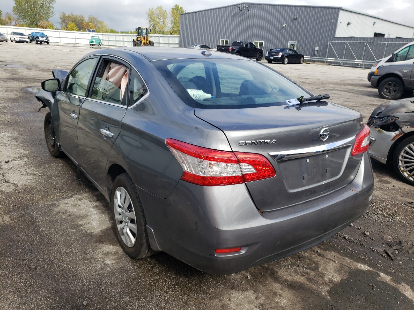 Photo 3 from auction – 2015 NISSAN SENTRA S with VIN 3N1AB7APXFL642937