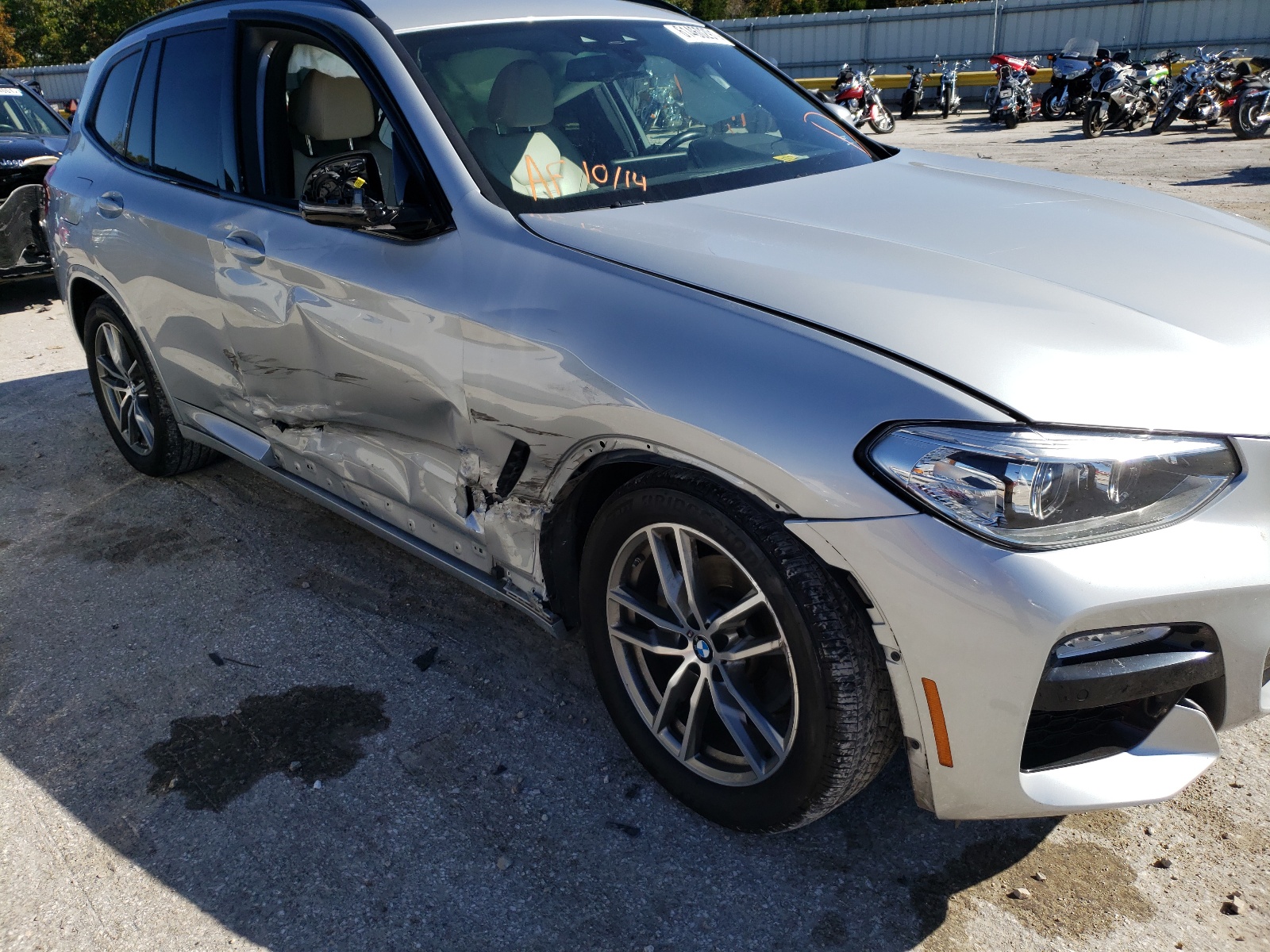 Photo 9 from auction – 2018 BMW X3 XDRIVE3 with VIN 5UXTR9C57JLD61225