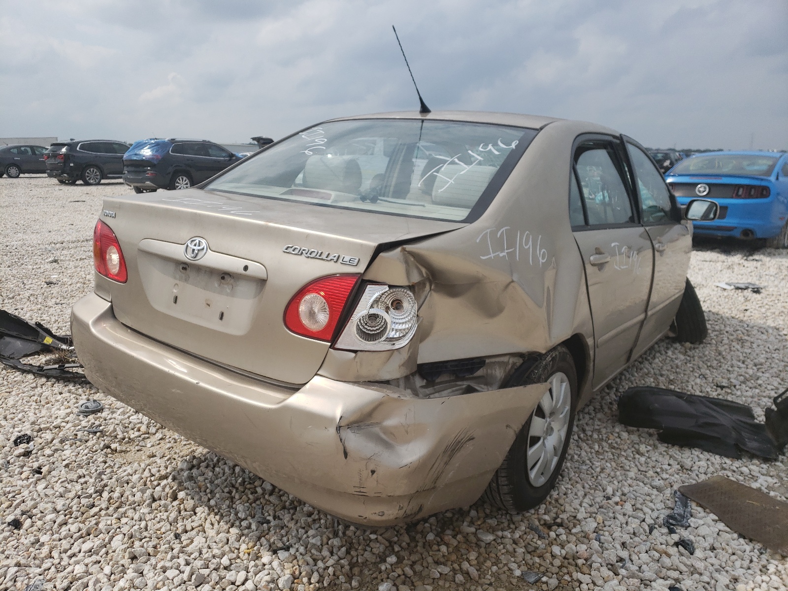 Photo 4 from auction – 2004 TOYOTA COROLLA CE with VIN 1NXBR38EX4Z217758