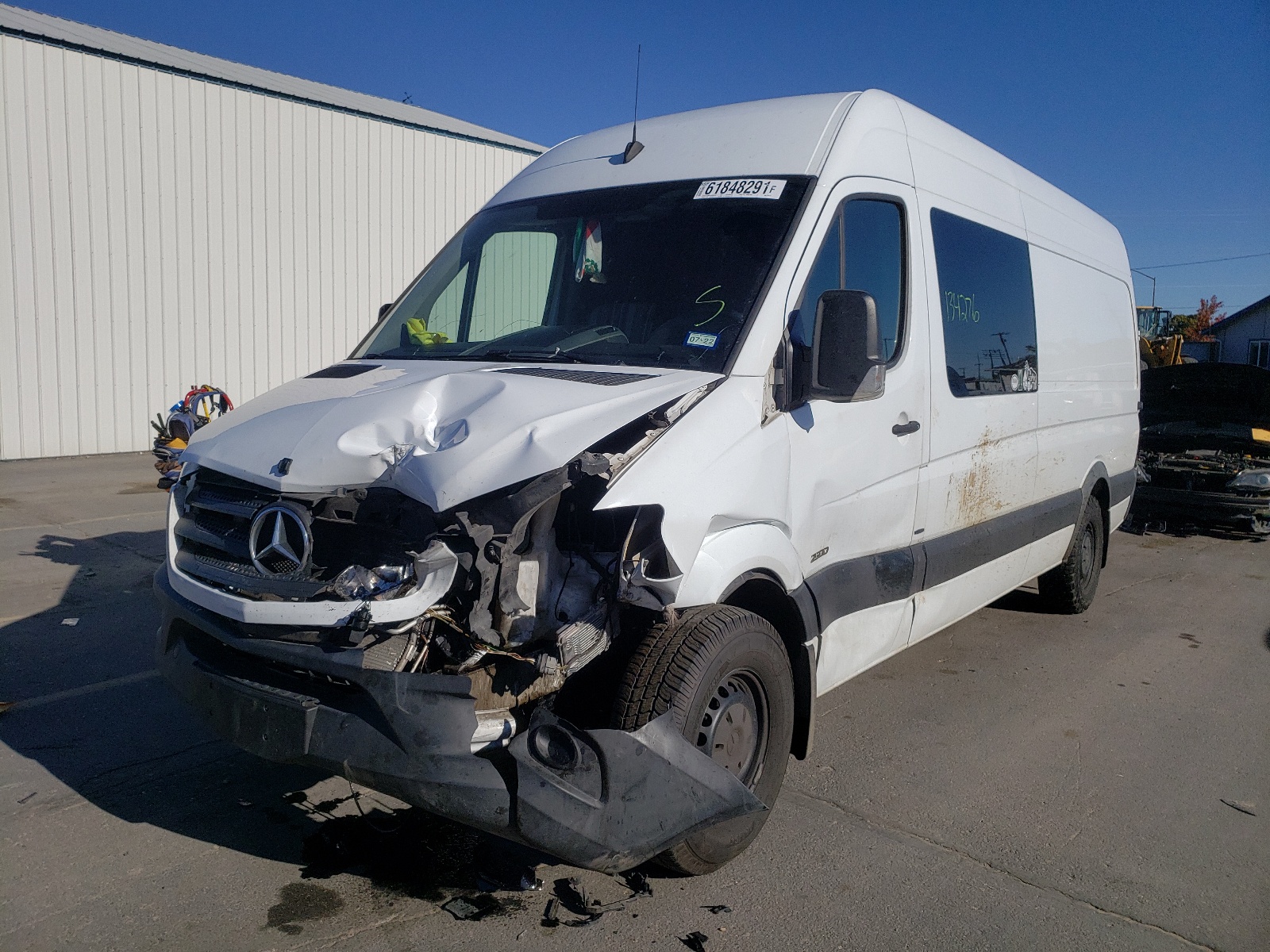 Photo 2 from auction – 2016 MERCEDES-BENZ SPRINTER 2 with VIN WD4PE8CDXGP250771