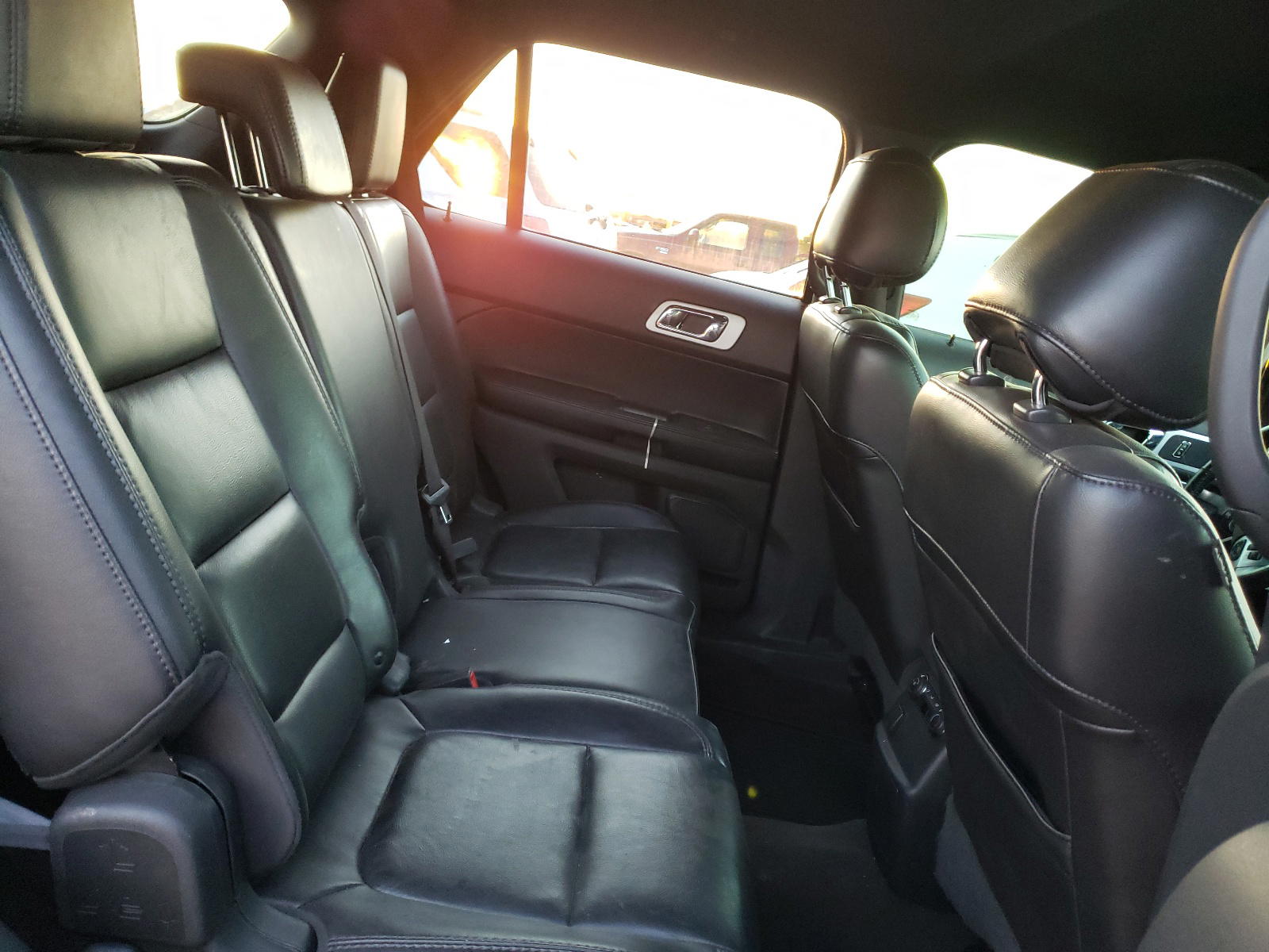 Photo 6 from auction – 2013 FORD EXPLORER X with VIN 1FM5K8D87DGA93266